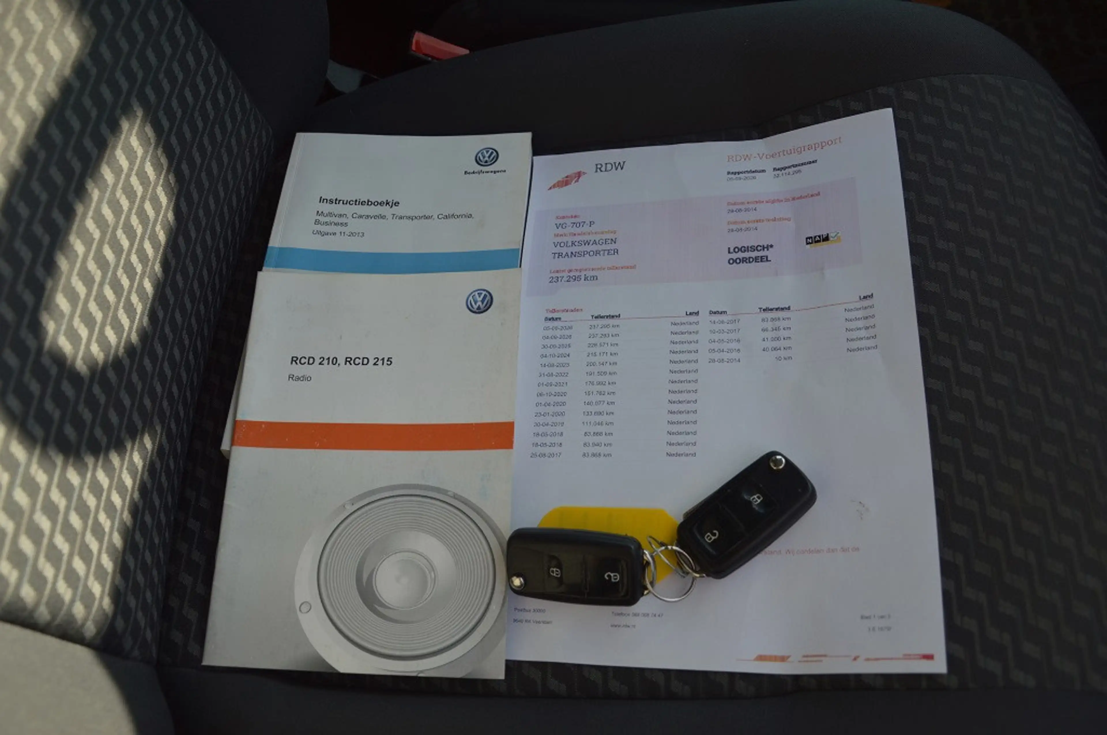 Volkswagen Transporter 2.0 TDI L1H1 T800 84PK Euro 5 — photo 8