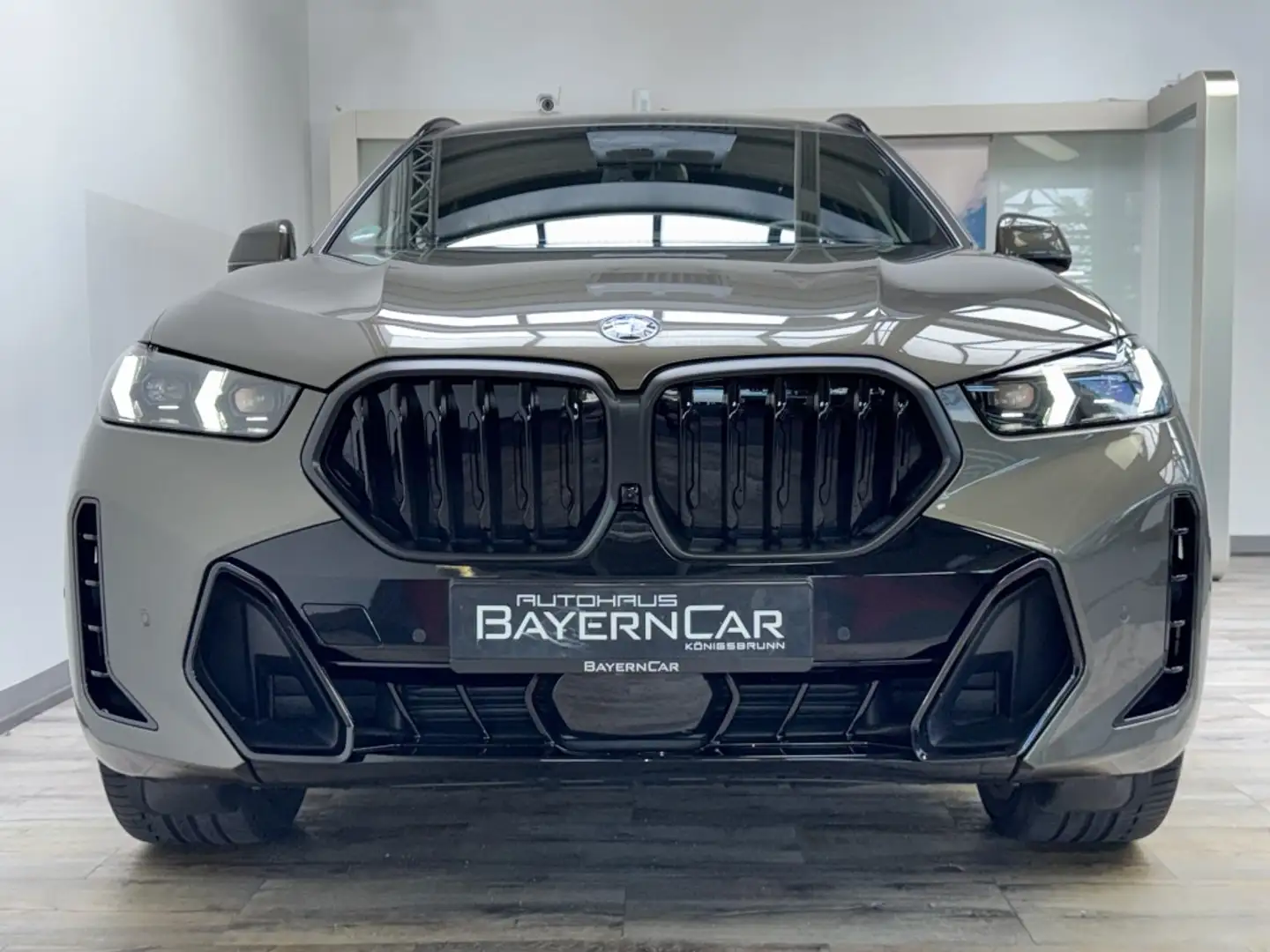 BMW X6 xDrive40d M Sport Pro 22Zoll Sitzlüftung ACC Zielony - 2