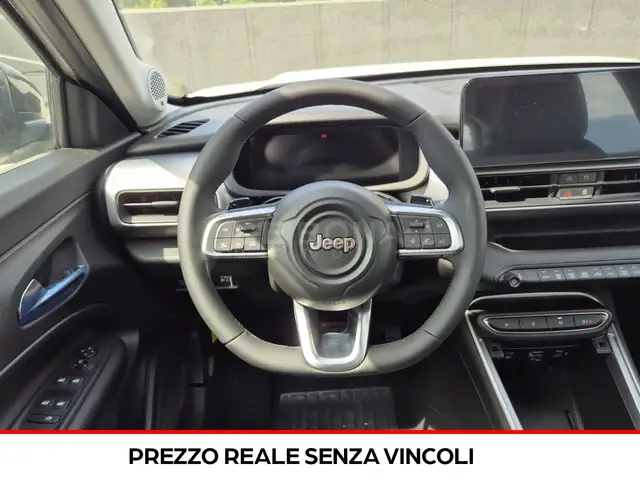 Jeep Avenger view 10
