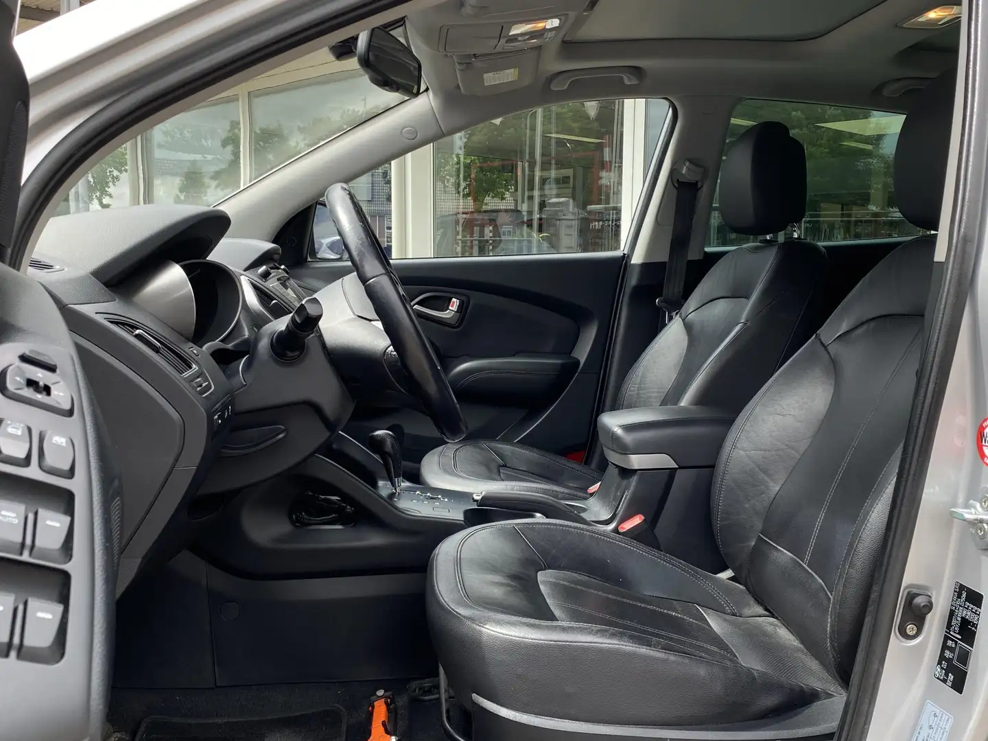 Hyundai iX35 2.0i i-Catcher | Stoelverwarming | Panoramadak | L Grau - 2