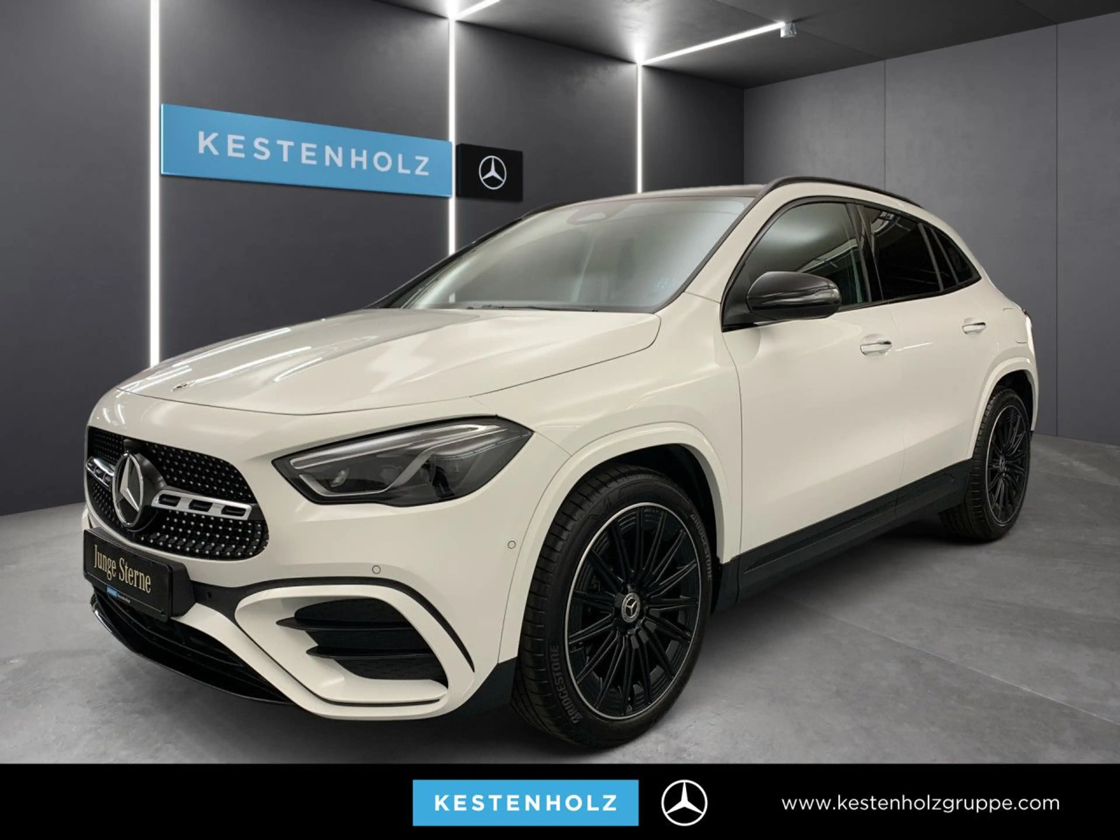 Mercedes-Benz GLA 200 AMG Multibeam Burmester Night Keyl-GO PTS
