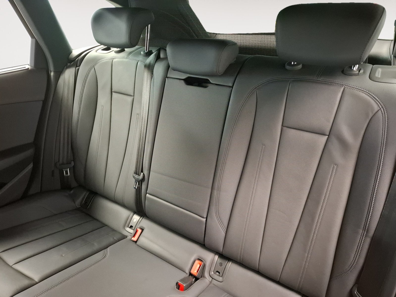 Audi A4 Avant 40 TDI quattro AHK ACC SHZ Memory PDC — photo 7