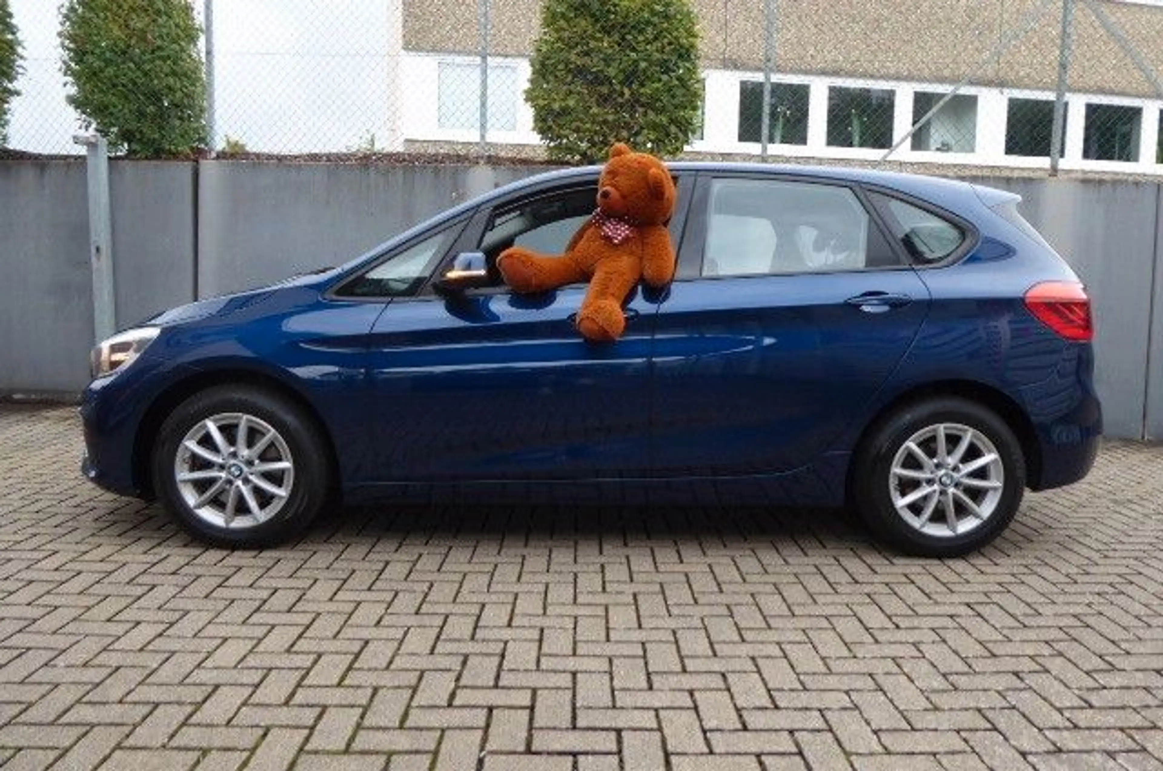 BMW 218 1.Hand Sportsitze erst 44tkm! — photo 11
