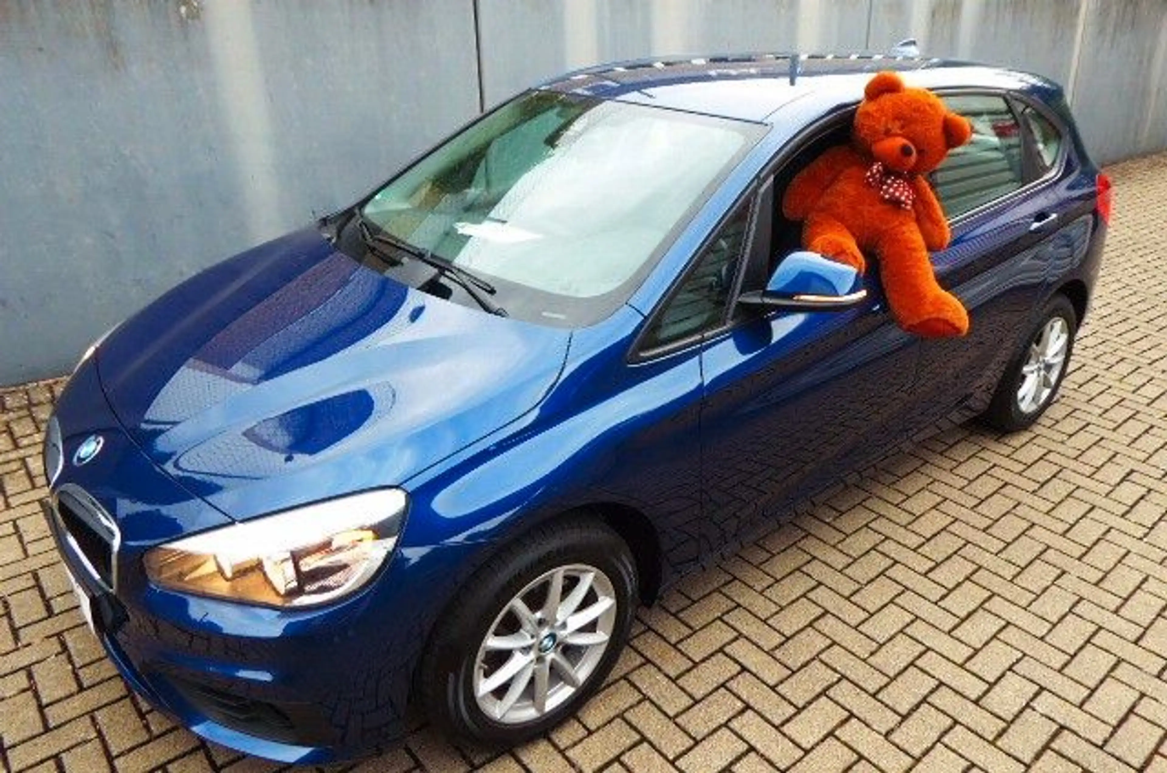 BMW 218 1.Hand Sportsitze erst 44tkm!