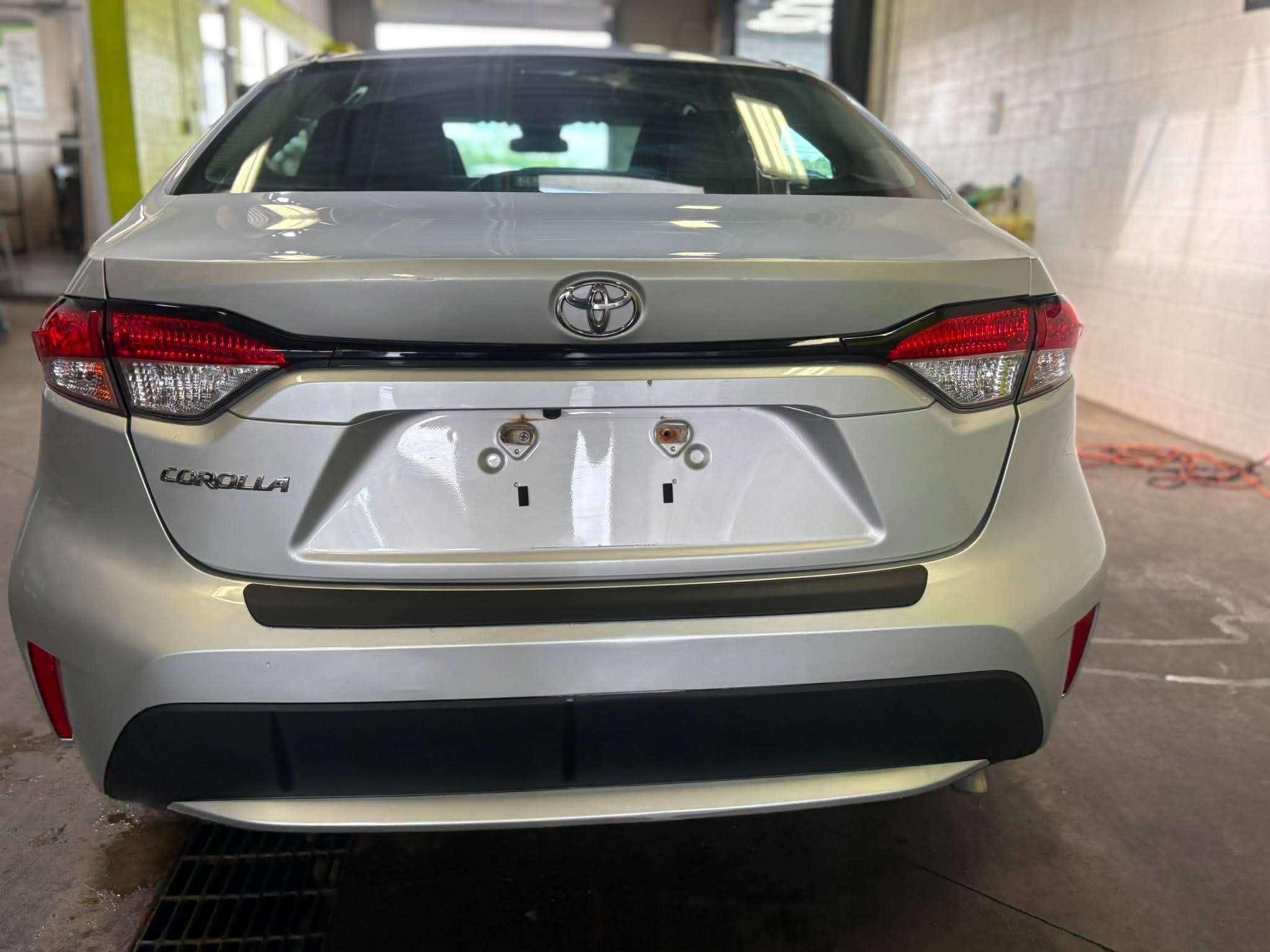 2022 Toyota Corolla LE — снимка 1