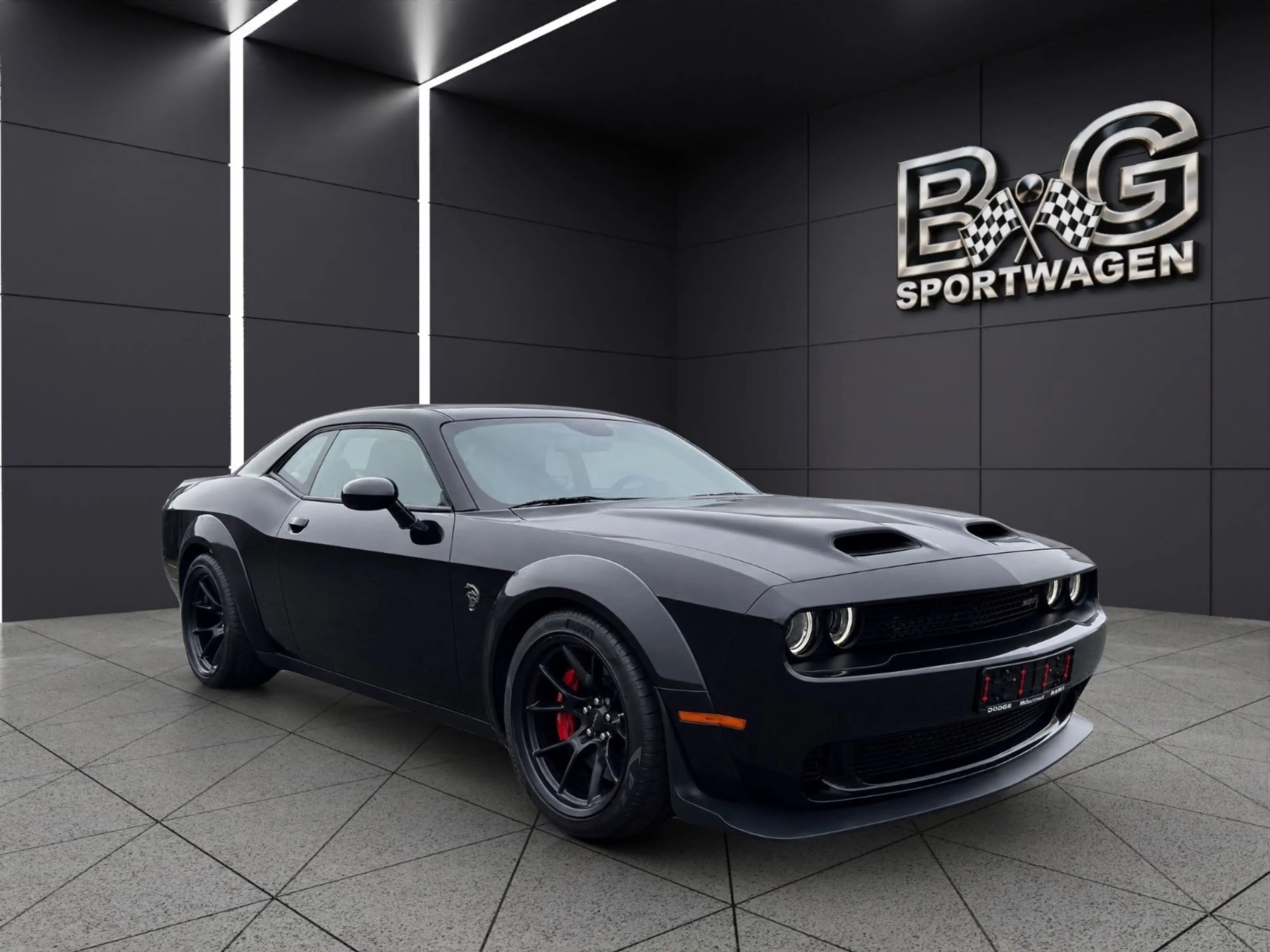 Dodge Challenger Hellcat Redeye Jailbreak Widebody — photo 3