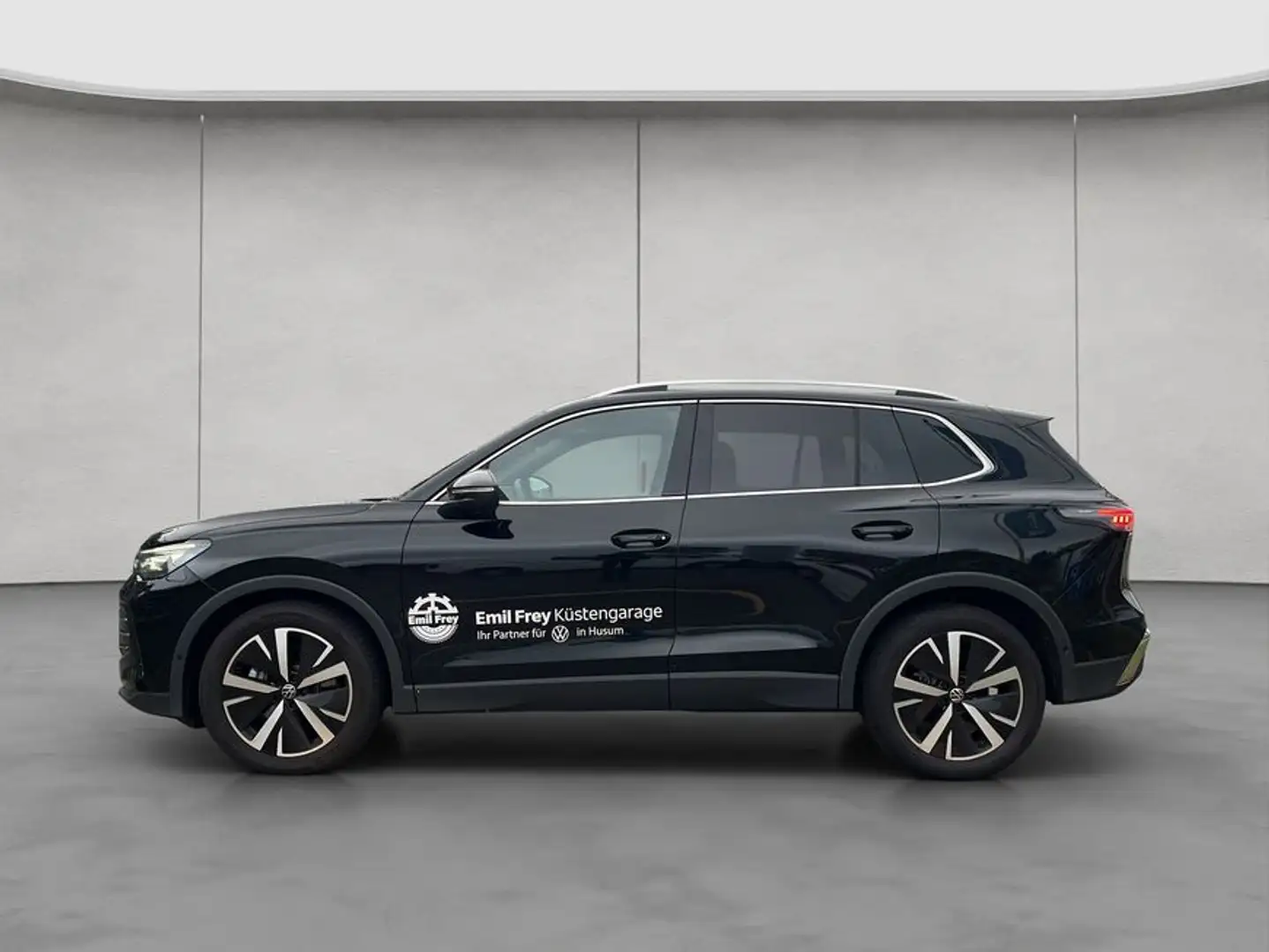 Volkswagen Tiguan Elegance 2.0 TDI DSG Schwarz - 2