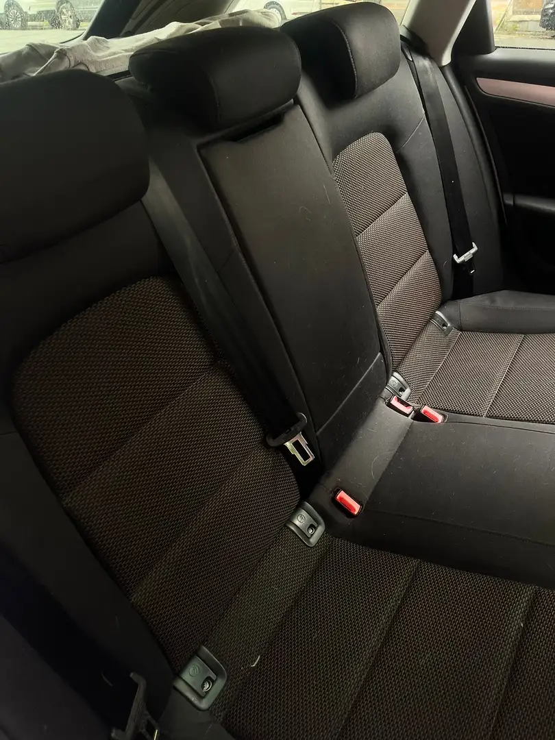 Audi A4 allroad 2.0 tdi Ambiente 143cv - 2