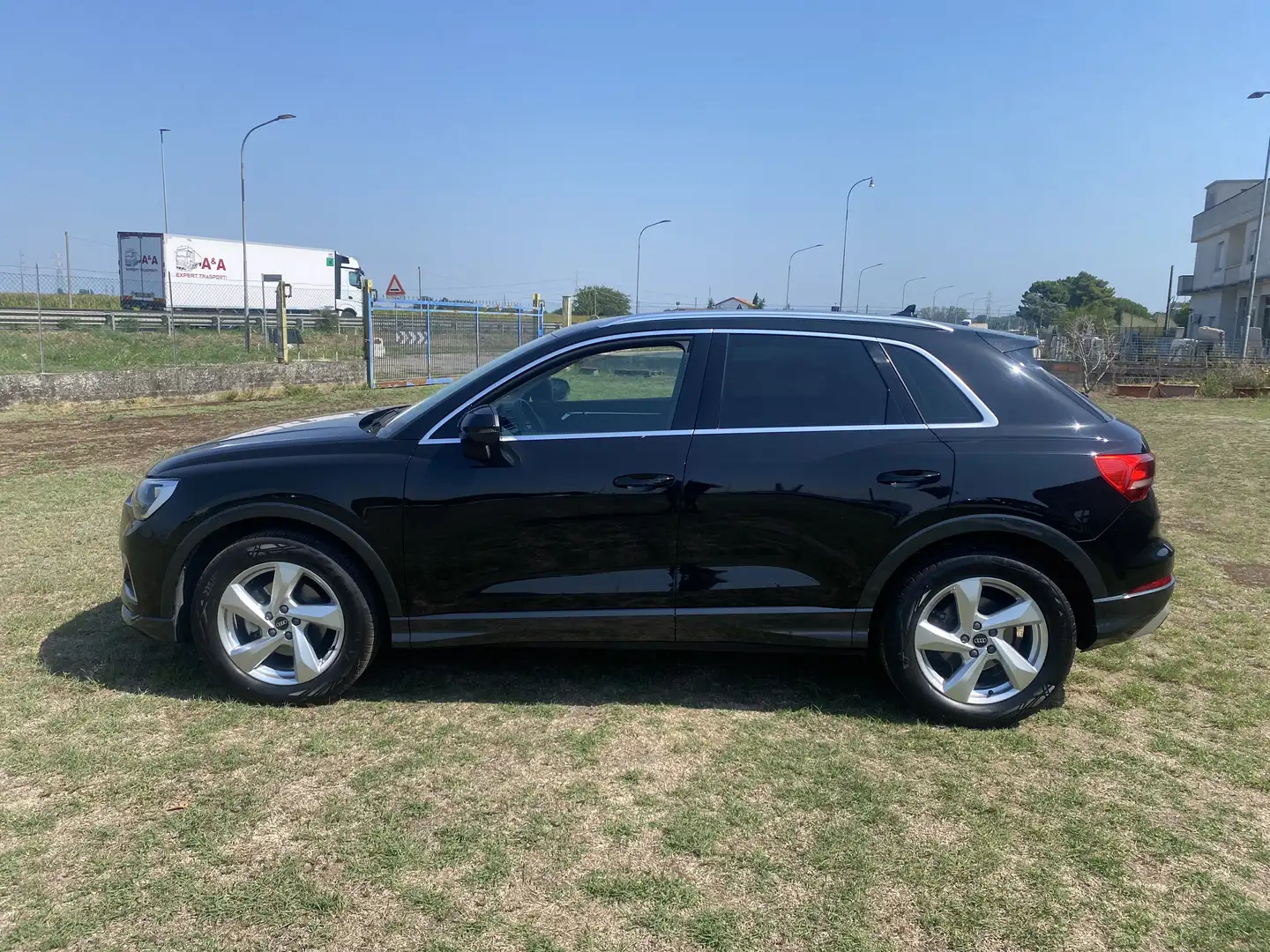Audi Q3 Q3 35 2.0 tdi s-tronic Nero - 2