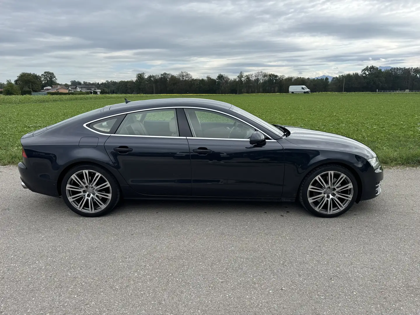Audi A7 Sportback 3,0 TFSI quattro S-tronic Blau - 2