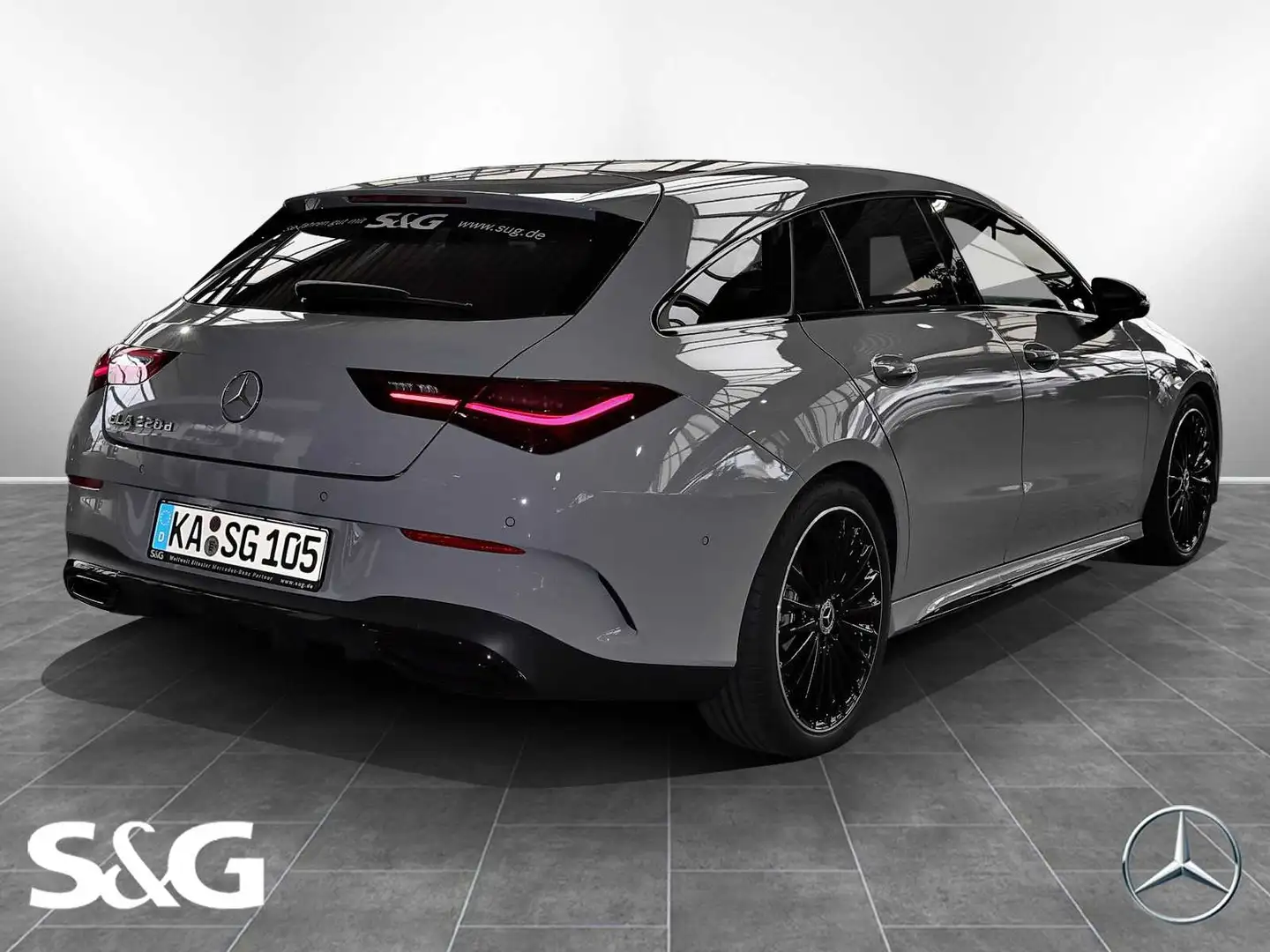 Mercedes-Benz CLA 220 d AMG MBUX+RüKam+AHK+Pano Gris - 2