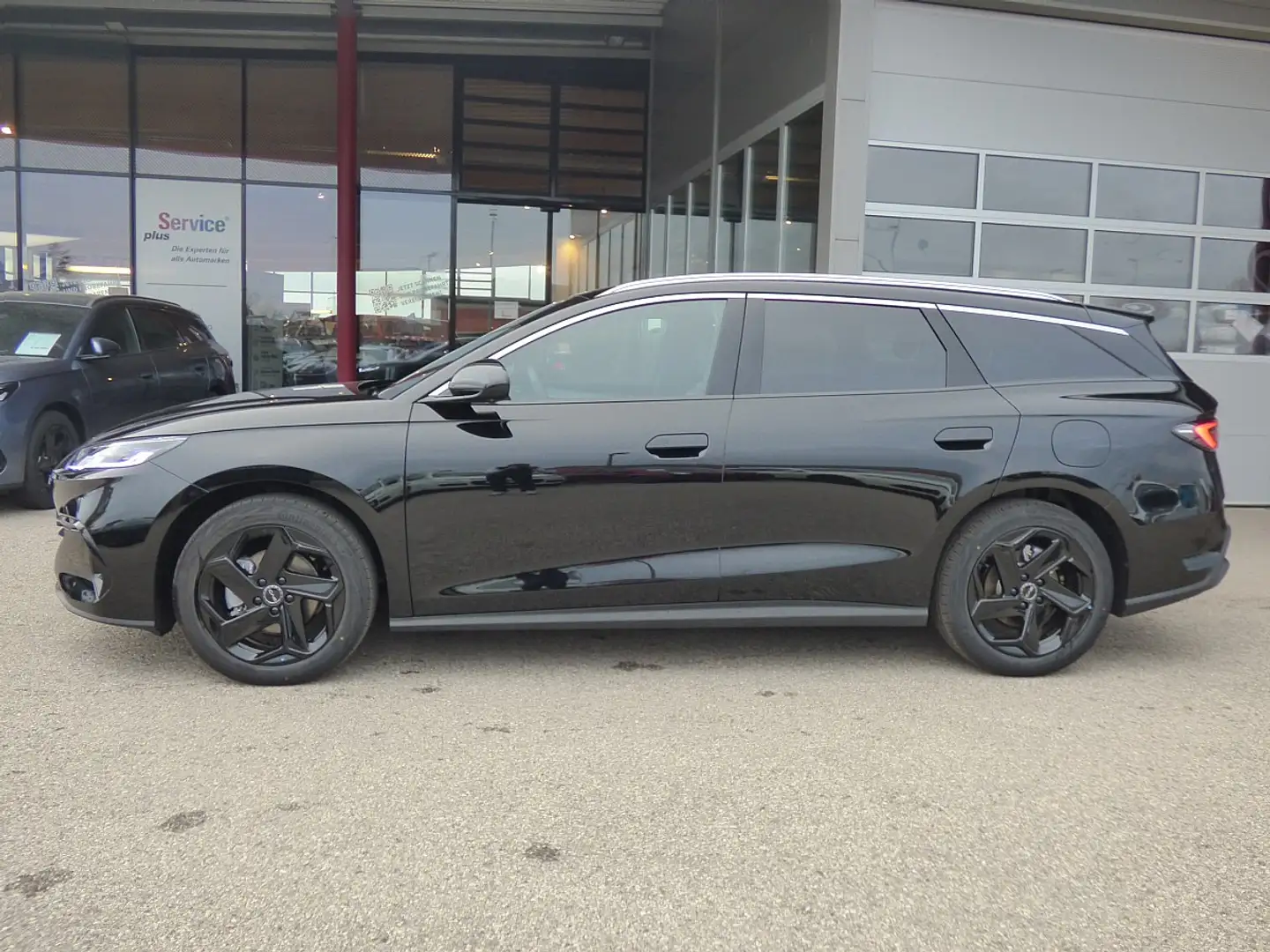 BYD Seal 6 DM-i Touring PHEV 19kWh Comfort Österreich Pake... Schwarz - 2