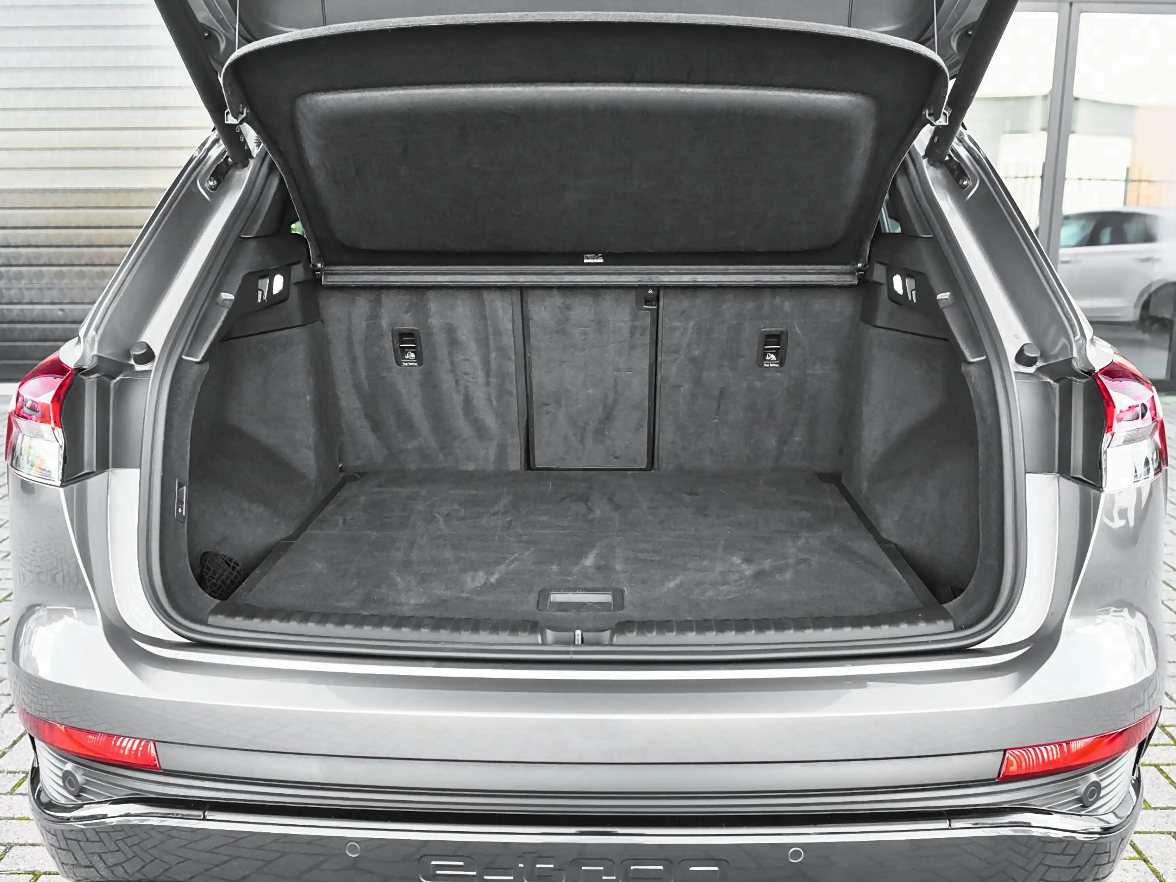 Audi Q4 e-tron 50 quattro S-Line 77 kWh Leren Bekleding Panoramad — photo 23