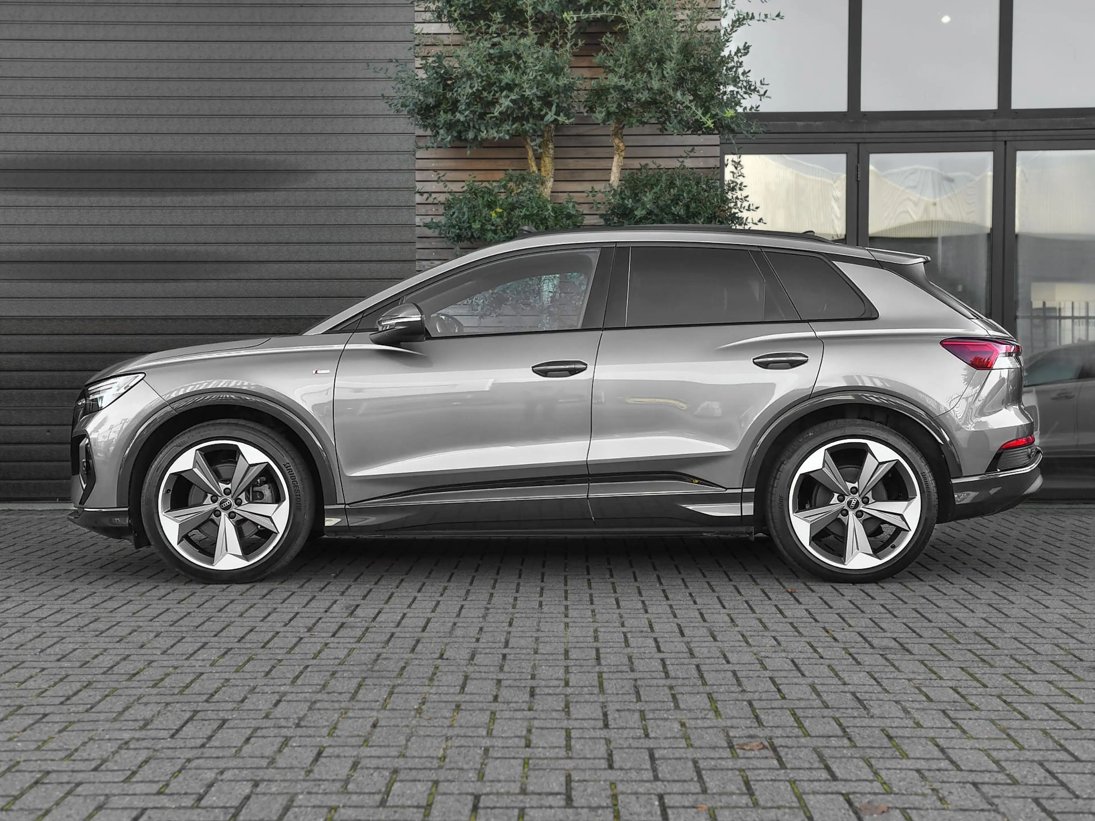 Audi Q4 e-tron 50 quattro S-Line 77 kWh Leren Bekleding Panoramad — photo 7