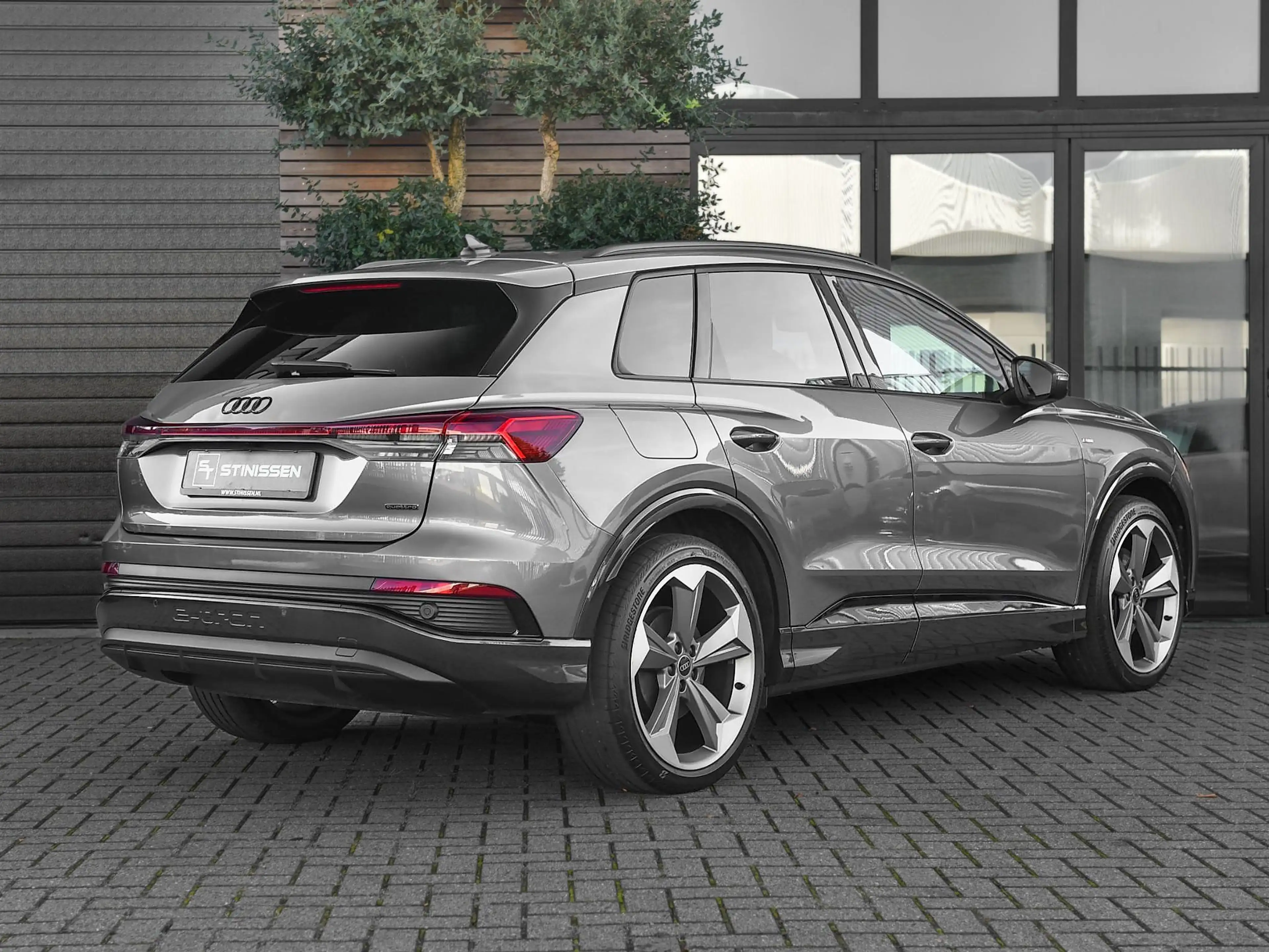 Audi Q4 e-tron 50 quattro S-Line 77 kWh Leren Bekleding Panoramad — photo 2