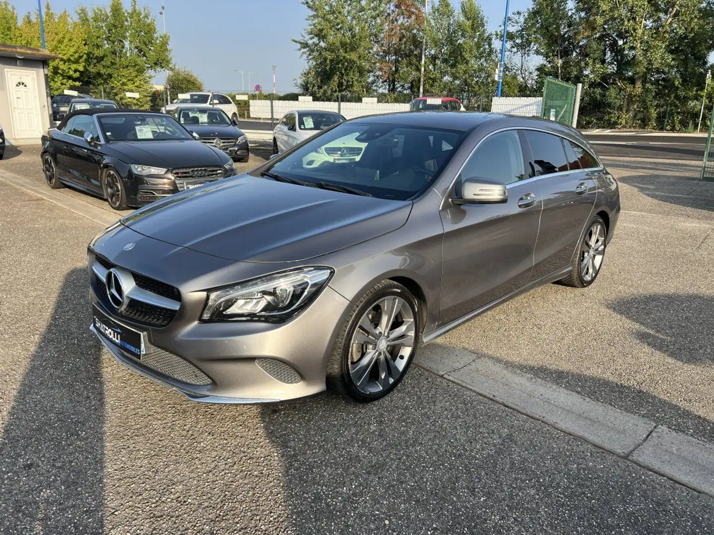 Mercedes-Benz CLA 200 200 d 2.1 CDI 177ch 7G-DCT GPS Caméra Grau - 1