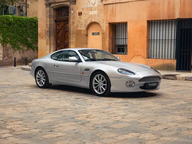 Aston Martin DB7 V12 Vantage