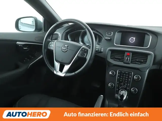 Volvo V40 view 13