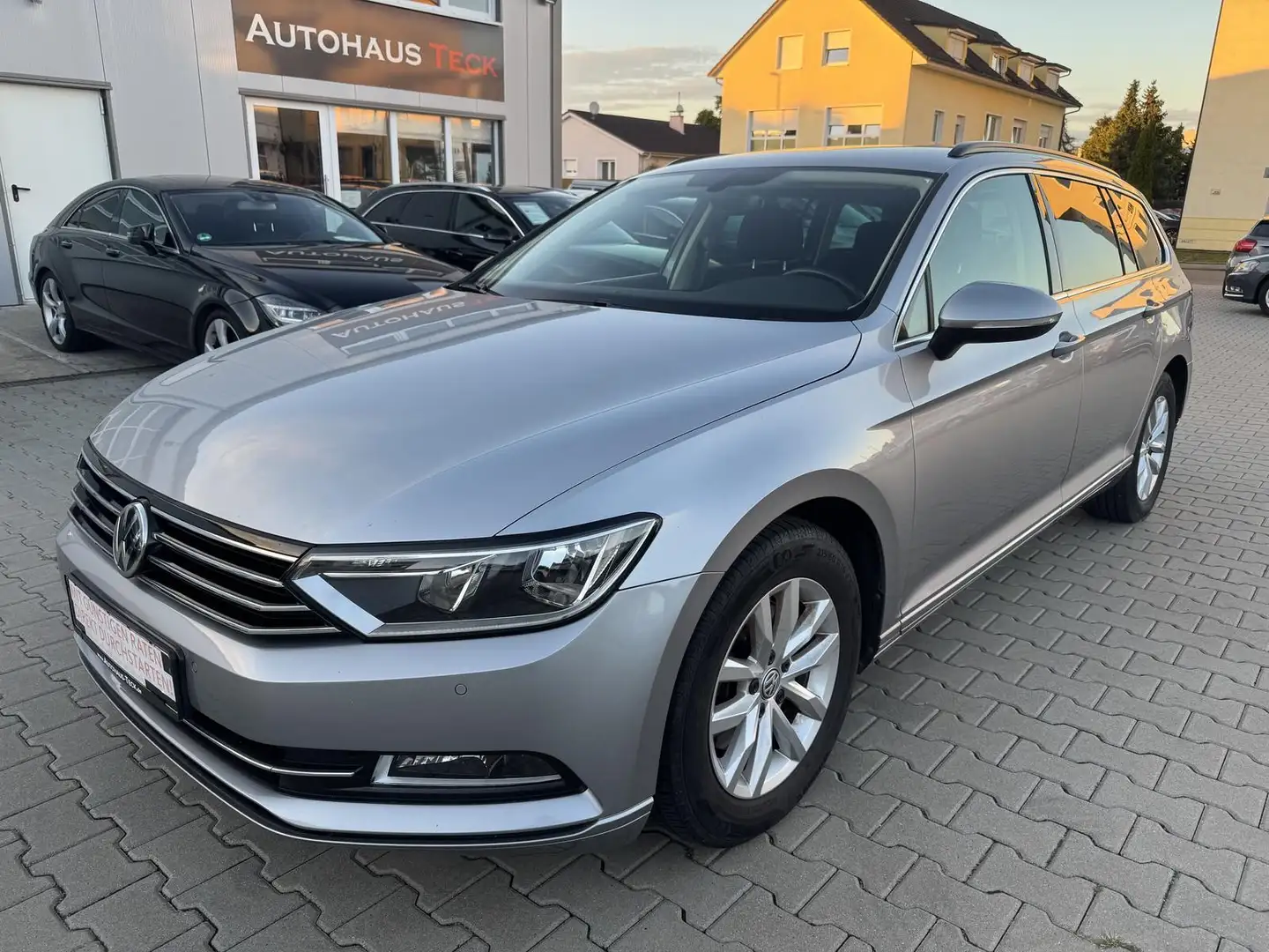 Volkswagen Passat Variant Comfortline 1,4 TSI BMT Navi-Apple Car Play/PDC/AH Argent - 1