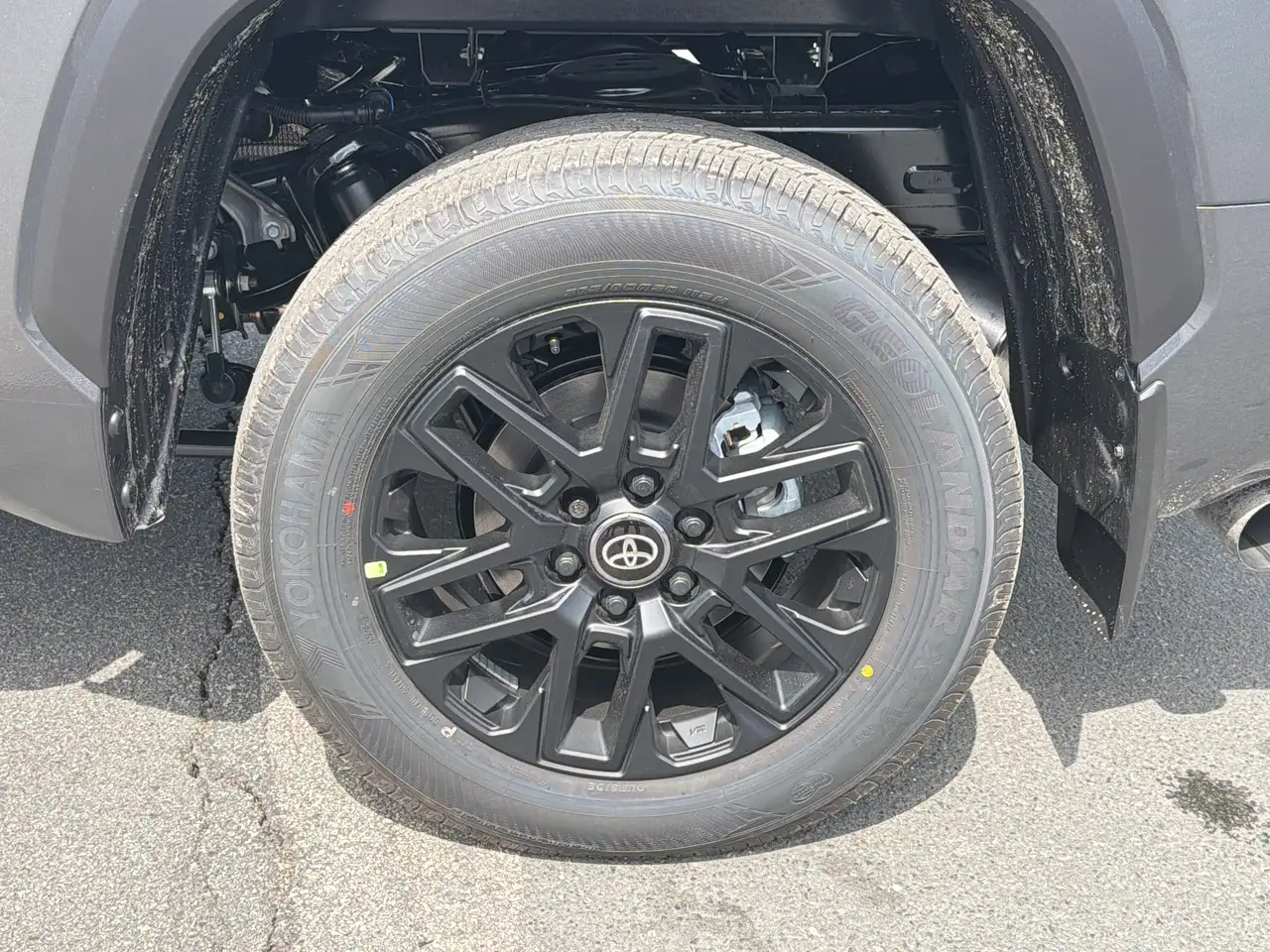 Toyota Tundra снимка Toyota Tundra