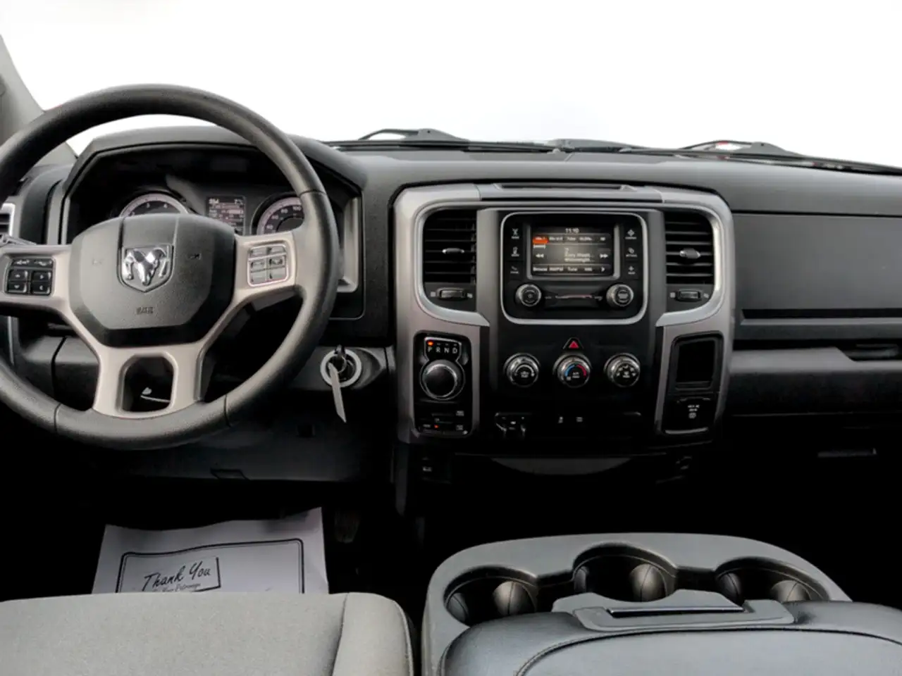 RAM 1500 снимка RAM 1500