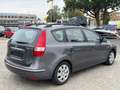 Hyundai i30 1.6 CRDi cw Classic*Klima*Euro4 Grau - thumbnail 4