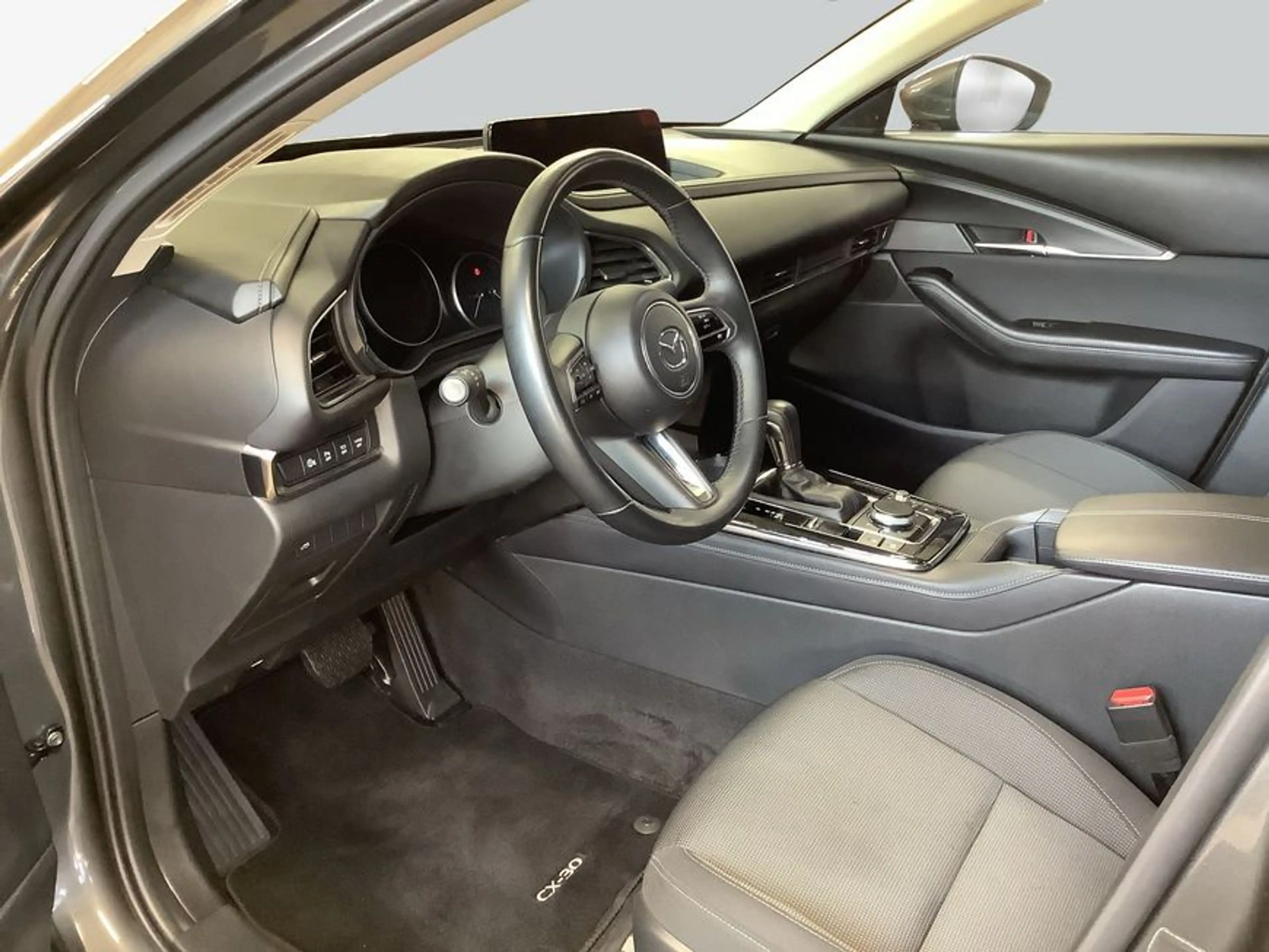 Mazda CX-30 e-SKYACTIVE G 140 Aut. CENTRE-LINE — photo 9