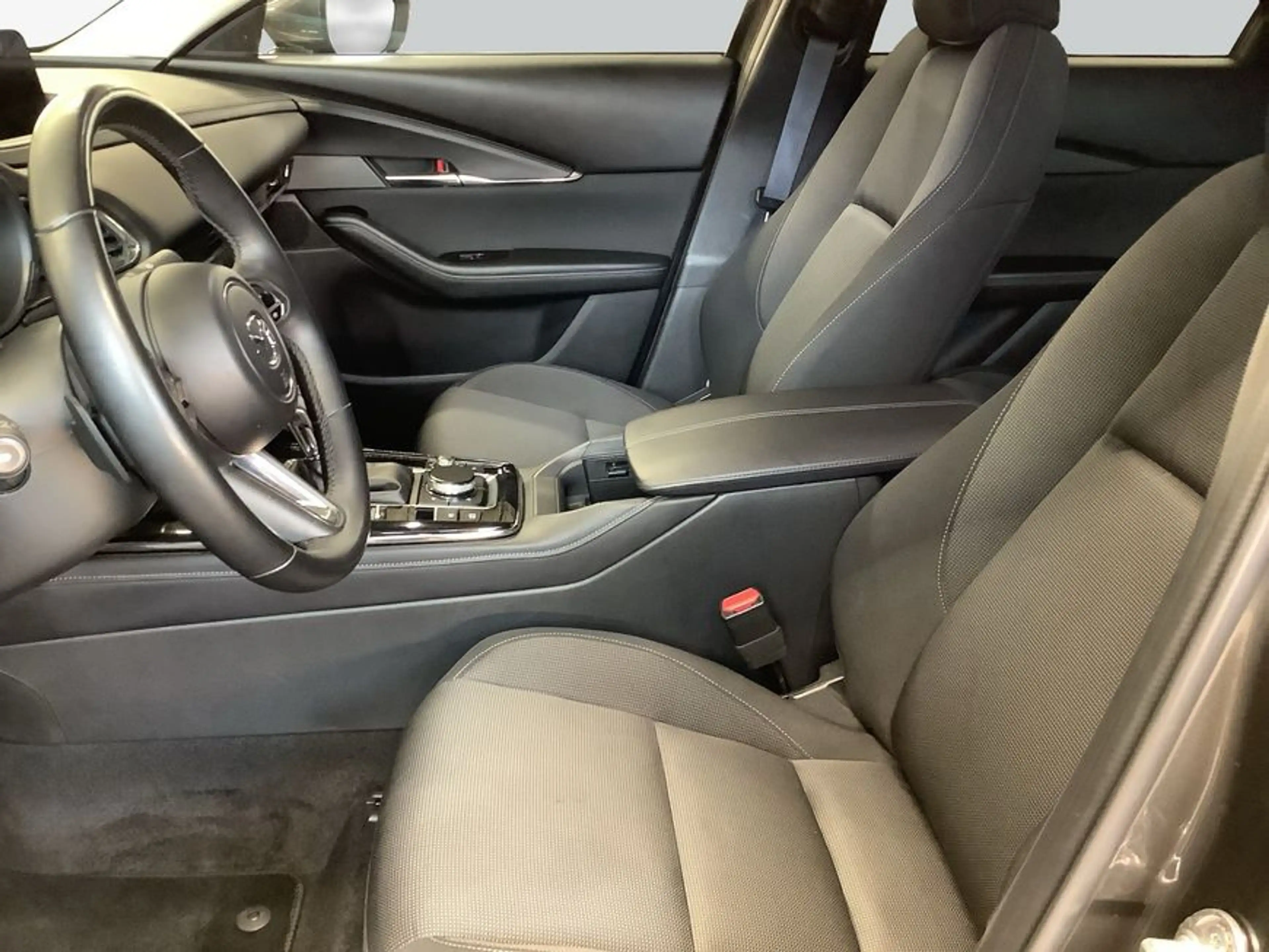 Mazda CX-30 e-SKYACTIVE G 140 Aut. CENTRE-LINE — photo 10