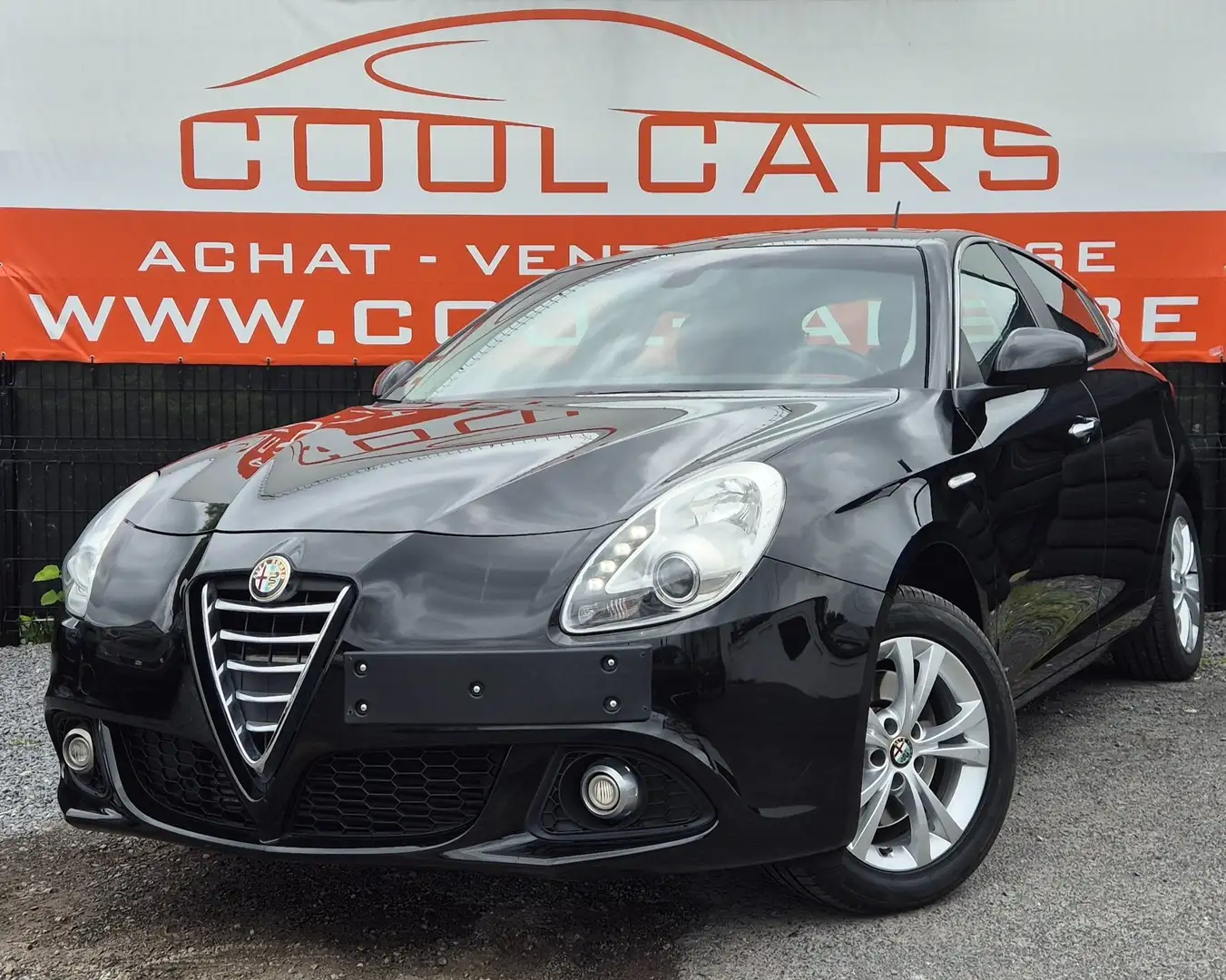 Alfa Romeo Giulietta 1.4 TB -EU6b-GARANTIE 1AN-CLIM-GPS-PARK SENSOR Noir - 1