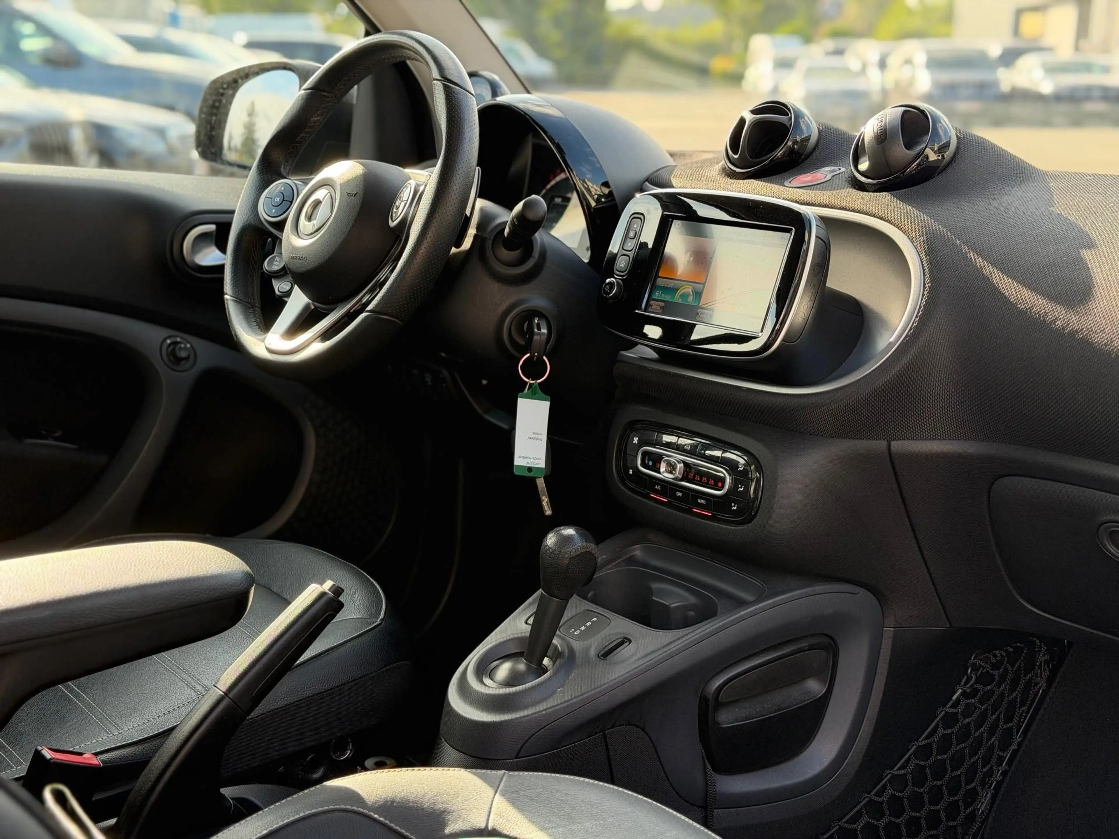 smart forTwo coupé 0.9 66kW BRABUS Style — photo 8