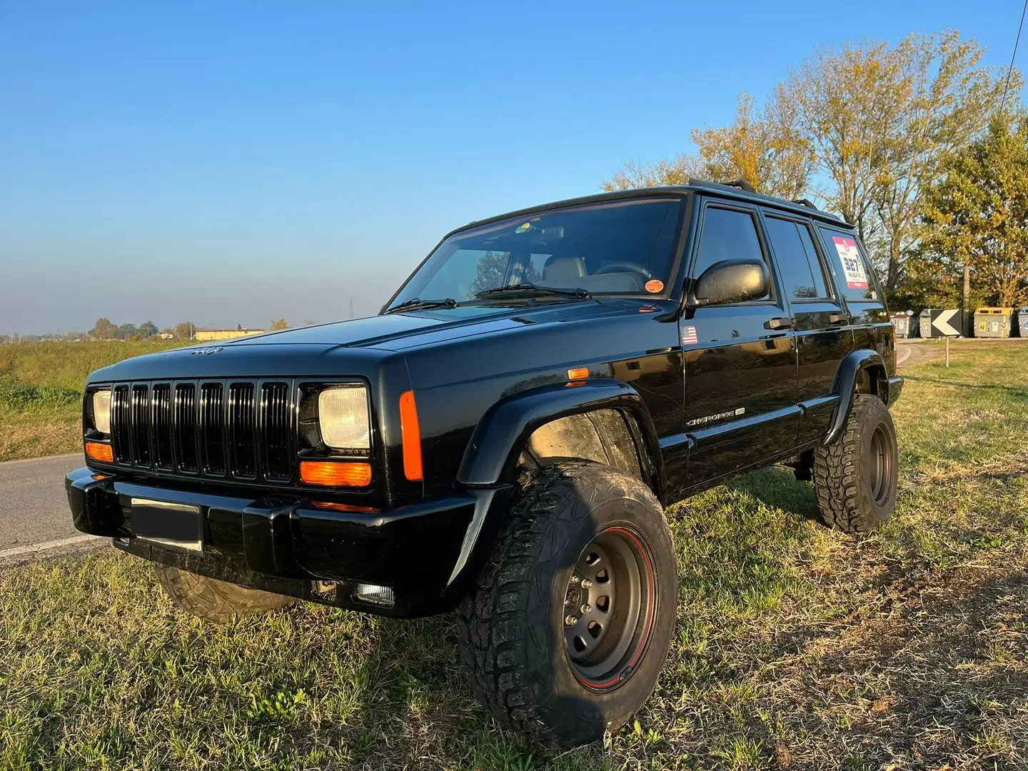 Jeep Cherokee Cherokee 5p 2.5 td Limited Zwart - 1