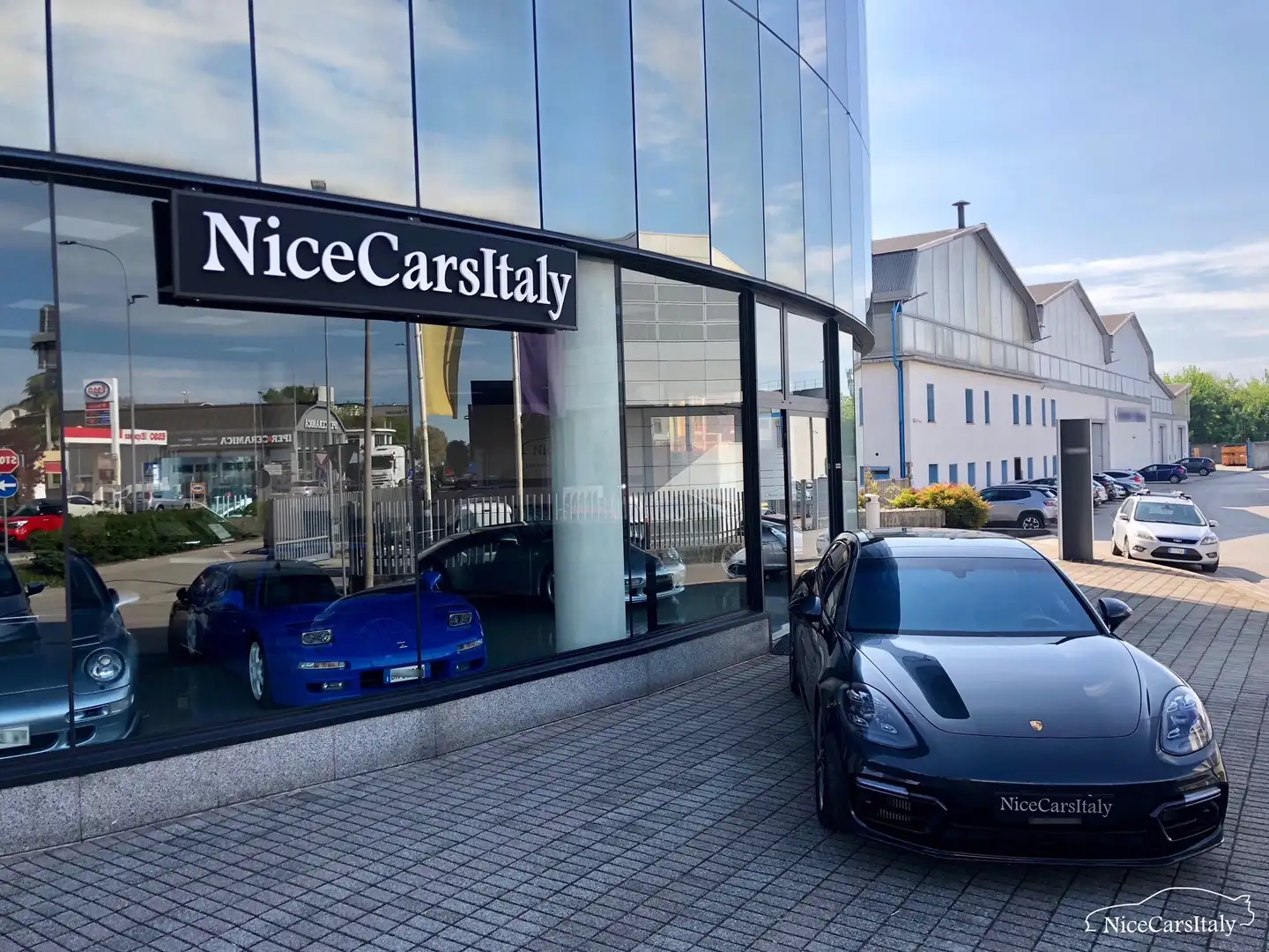 Porsche Panamera Sport Turismo 2.9 4 e-hybrid auto UNIPRO ! Schwarz - 1