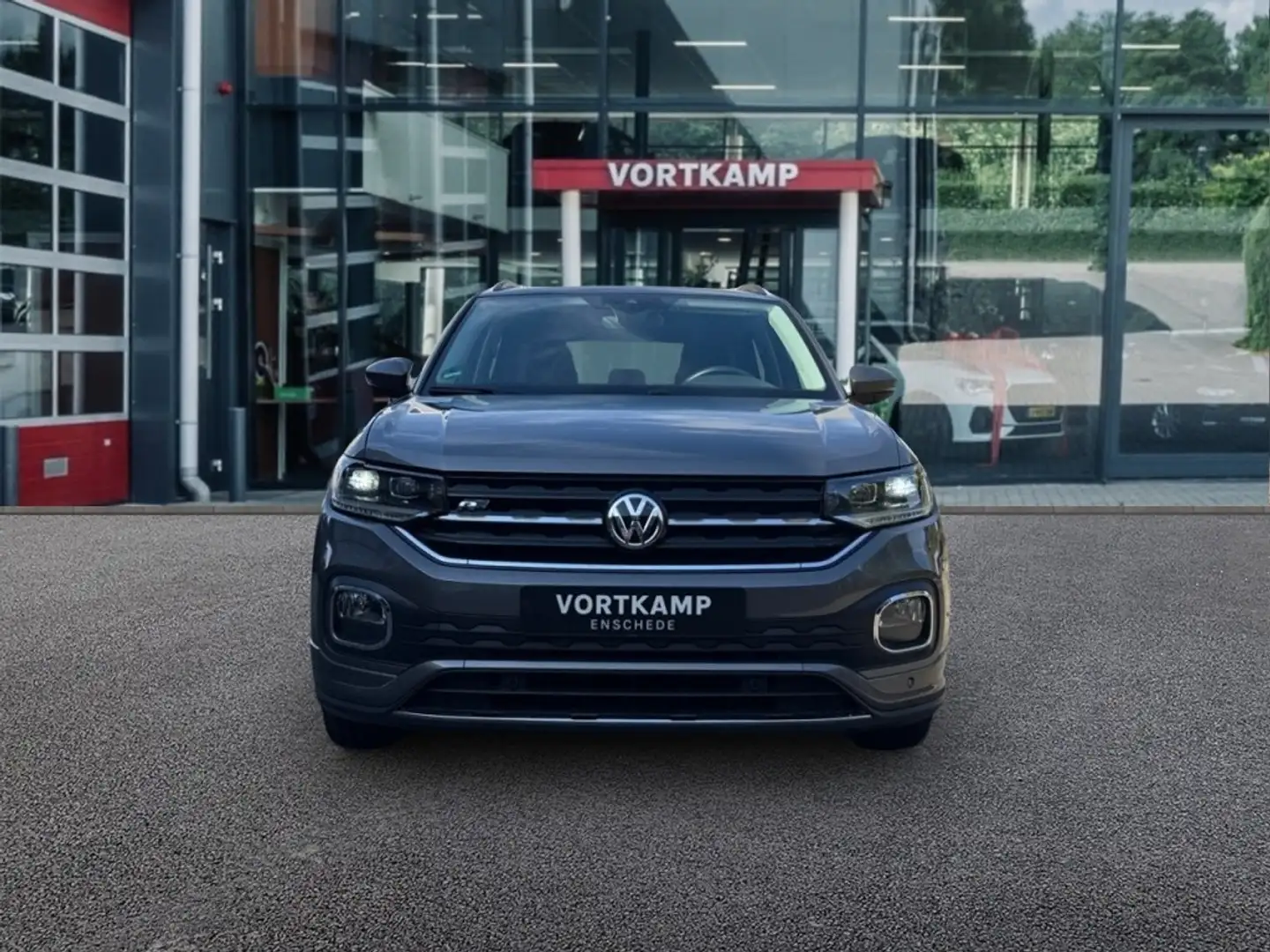 Volkswagen T-Cross 1.0 TSI DSG R-LINE NAVI/ACC/CARPLAY/PDC/STOELVERW Grijs - 2