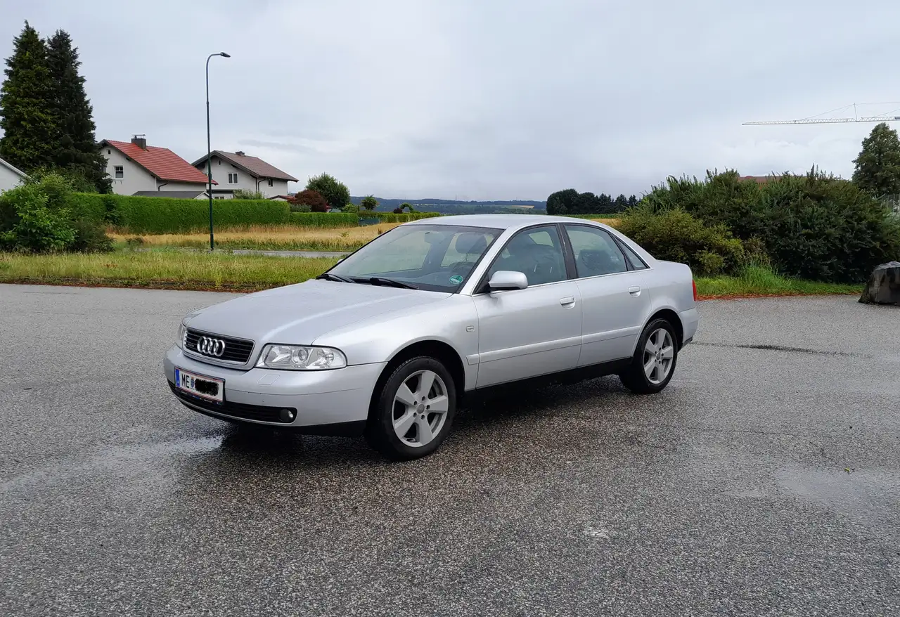 Audi A4 quattro 2,8 5V Aut., foto 4