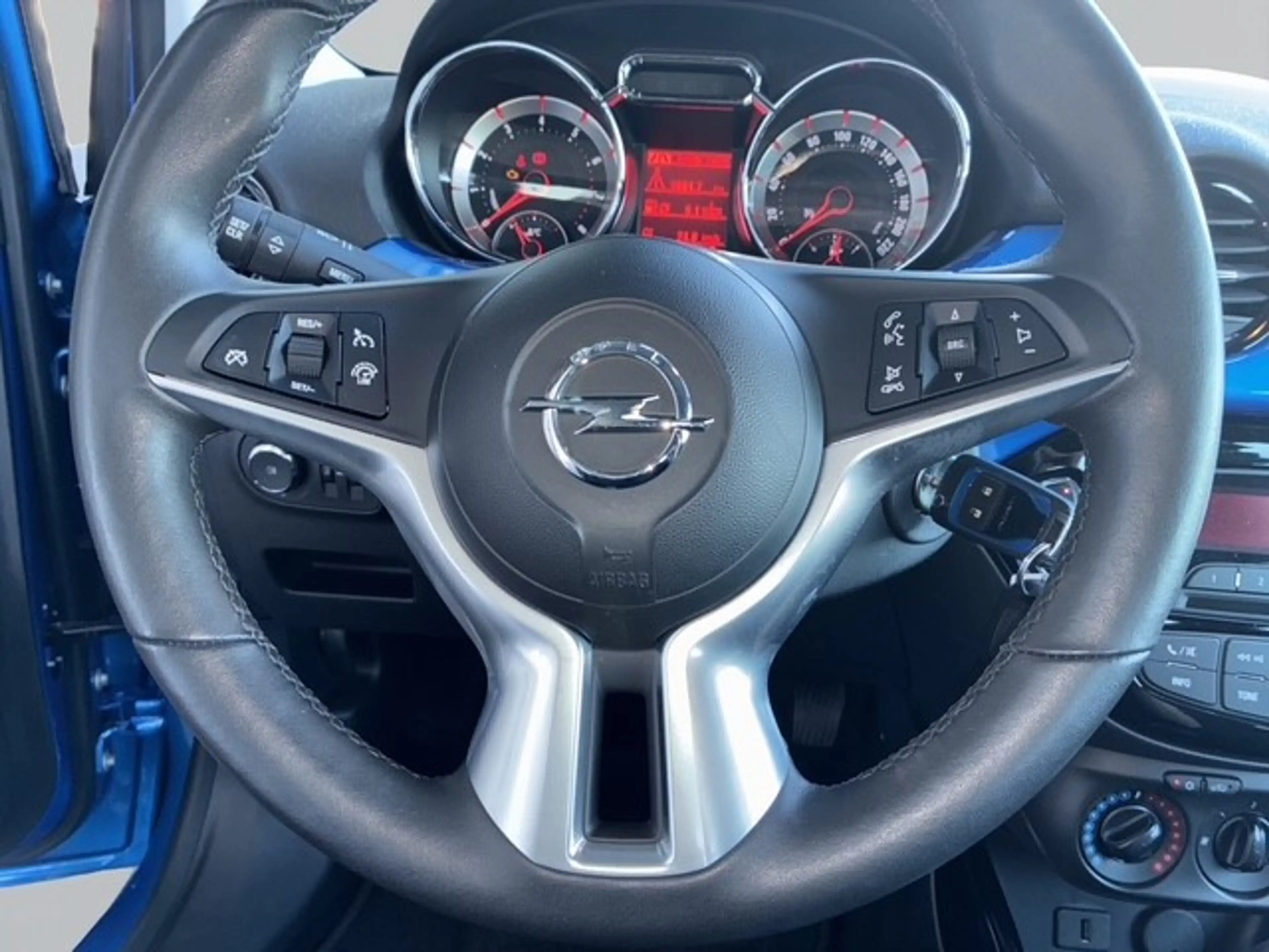 Opel Adam 1.2 Jam — photo 7