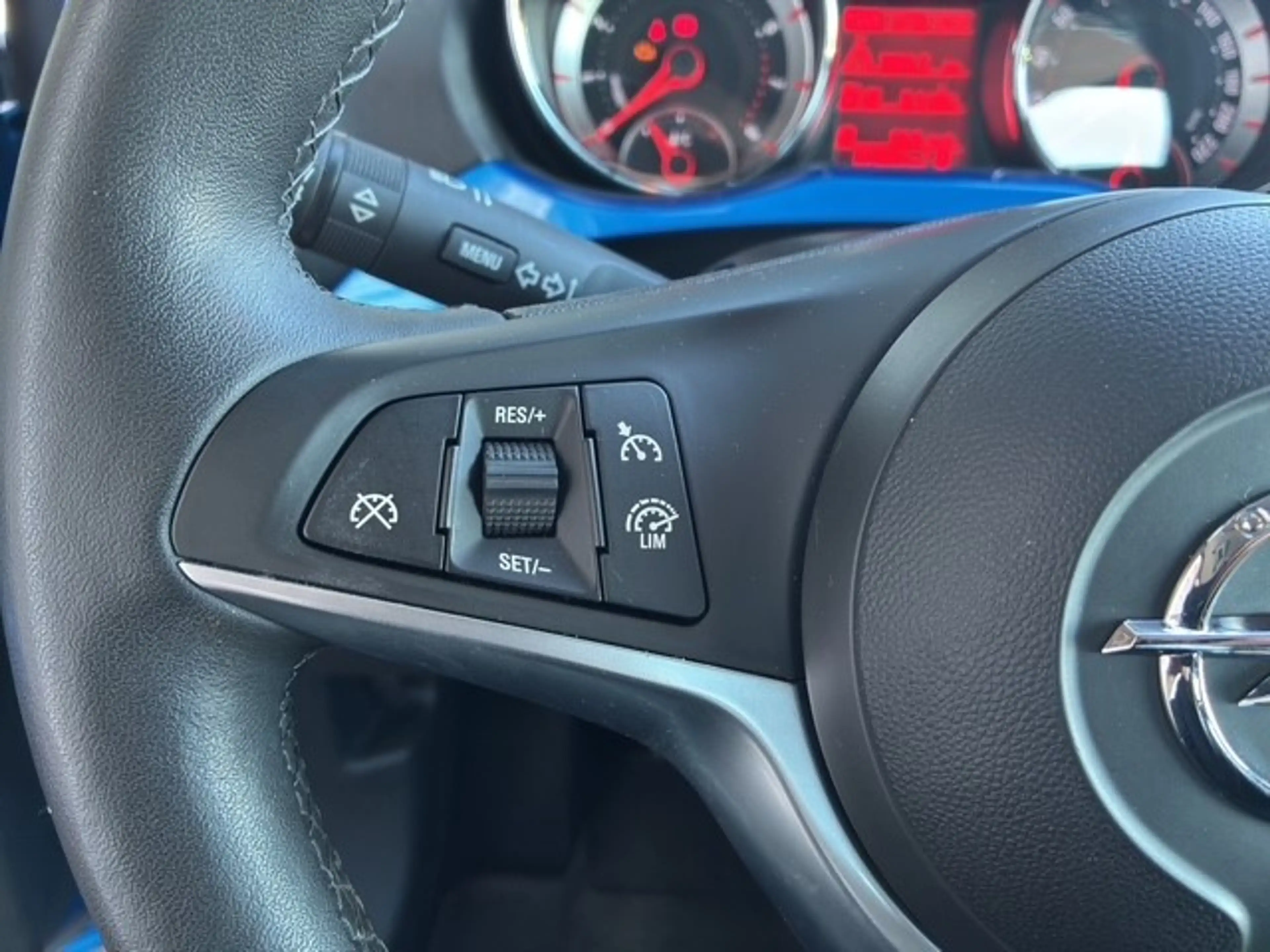 Opel Adam 1.2 Jam — photo 13