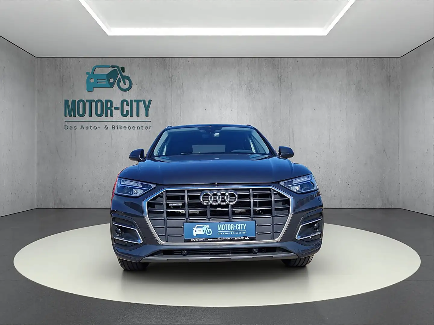 Audi Q5 50 TFSI e PHEV quattro Grau - 2