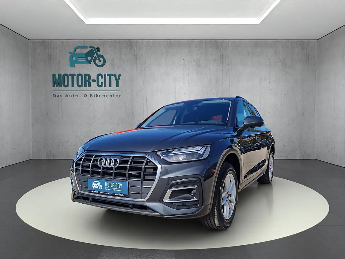Audi Q5 50 TFSI e PHEV quattro Grau - 1