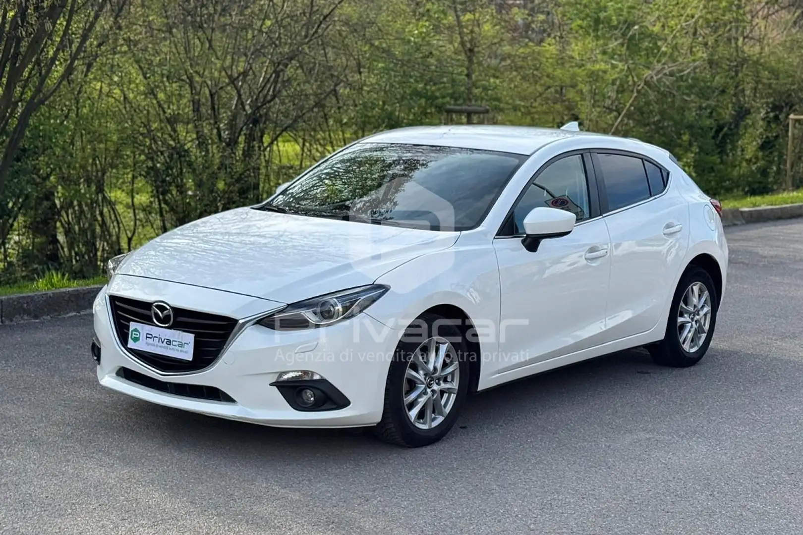 Mazda 3 Mazda3 1.5 Skyactiv-D Exceed Bianco - 1