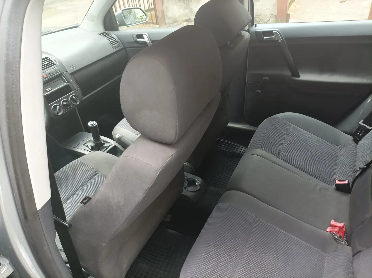 Volkswagen Polo Polo IV 2005 5p 1.4 tdi Goal Grigio - 2