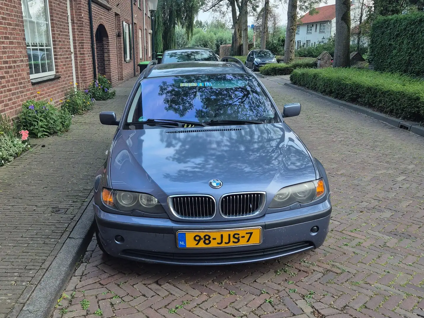 BMW 320 320i Blauw - 1