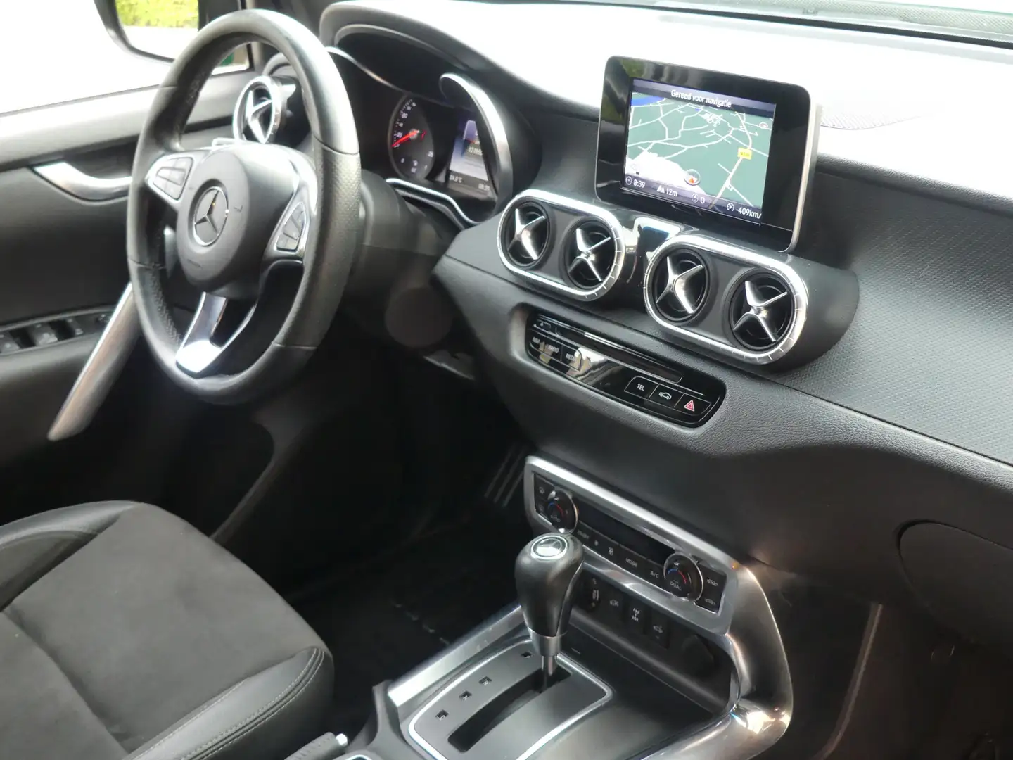 Mercedes-Benz X 350 d 4-MATIC V6 Camera/Trekhaak 3500 KG Trekgewicht Grün - 2