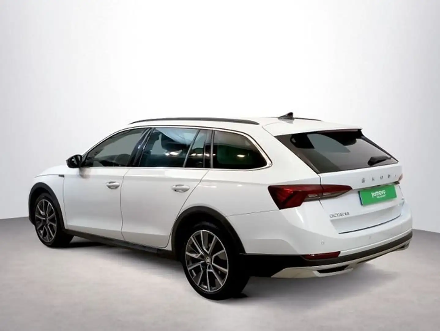 Skoda Octavia Combi 2.0TDI Scout 147kW DSG 4x4 Blanco - 2