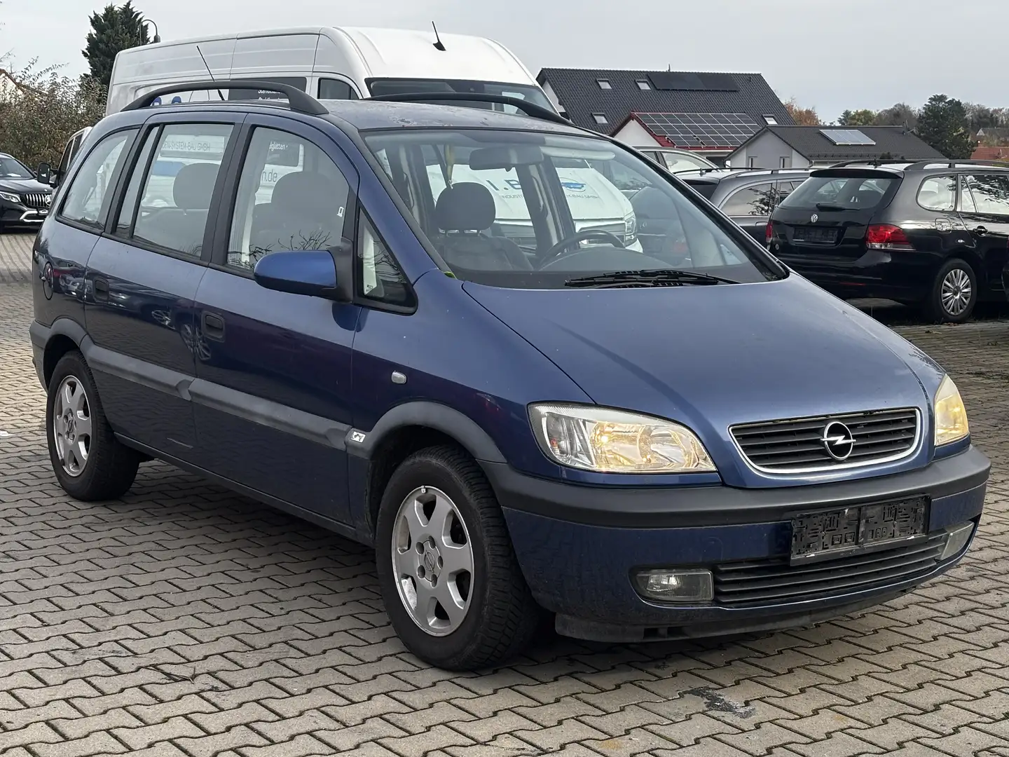 Opel Zafira Basis 7-Sitzer Blau - 1