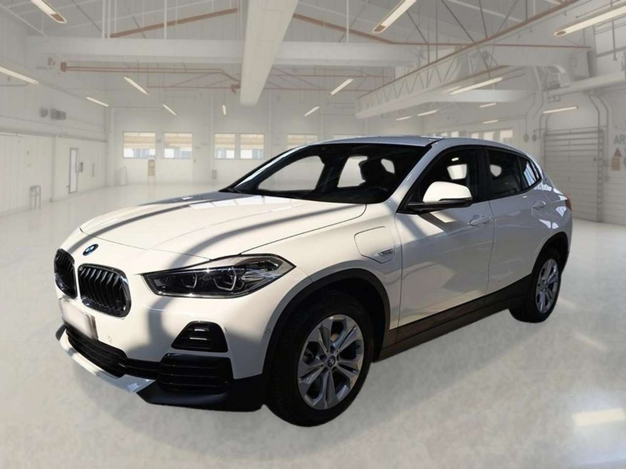 BMW X2 XDRIVE 25E BUSINESS X AUTOMATICO SUV