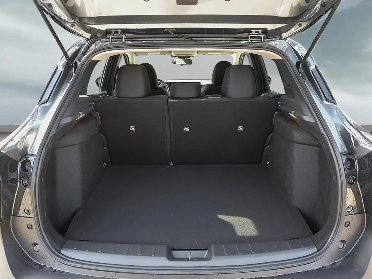 Nissan Kicks снимка Nissan Kicks