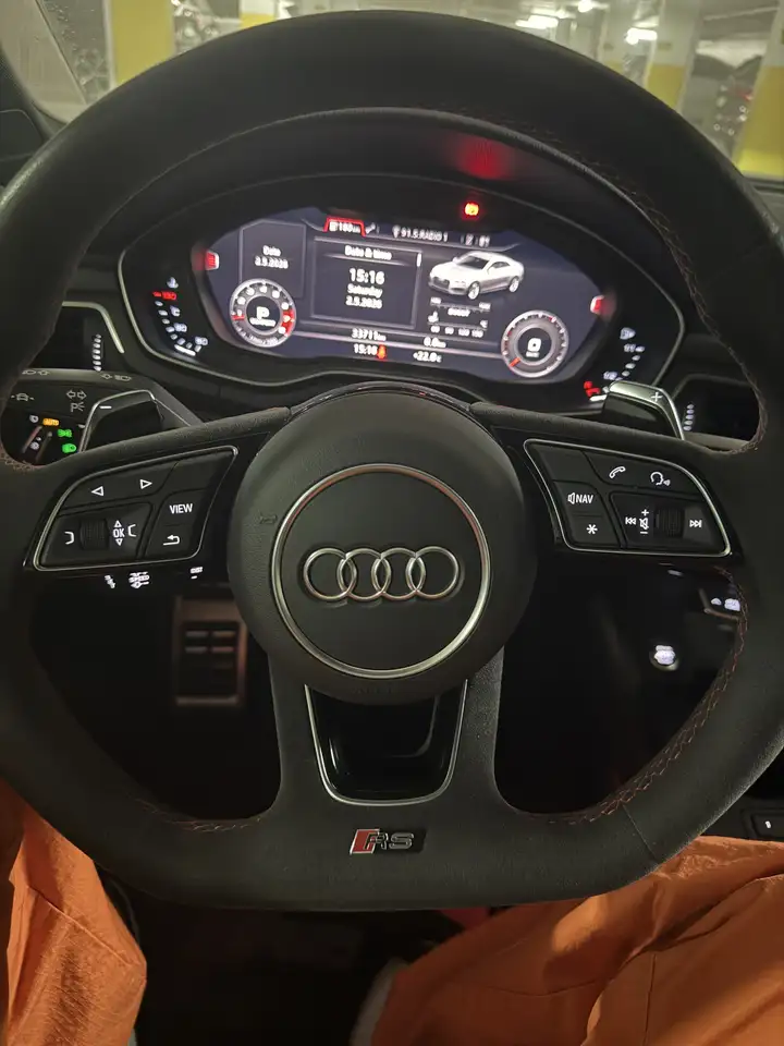 Audi RS5 снимка Audi RS5