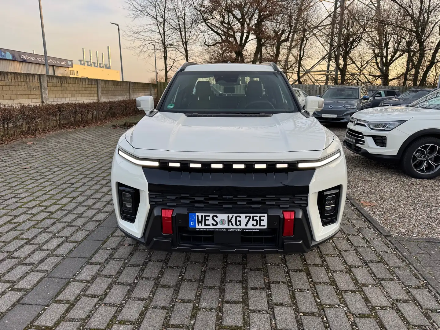 KGM Musso EV Ausstattung LUX 2WD inkl. Allwetter Weiß - 2