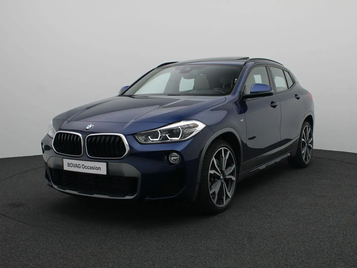 BMW X2 sDrive20i High Executive | M Sportpakket X | Parki Blauw - 1