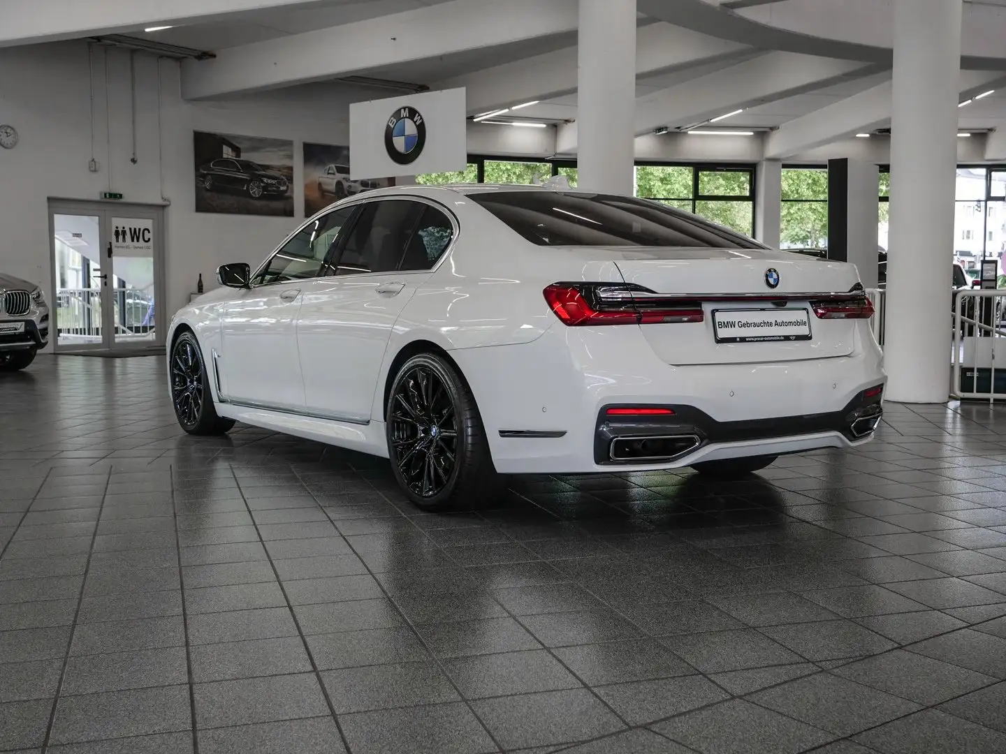 BMW 730 d M-Sport Aut Nav HuD LED Drive+Park Komfzg Bianco - 2